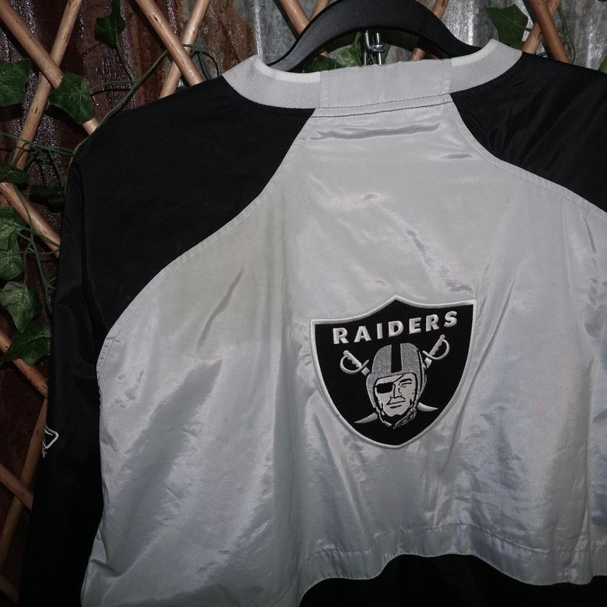 Reebok XL - Vintage Oakland Raiders NFL embroidered Reebok pullover Size US XL / EU 56 / 4 - 5 Thumbnail