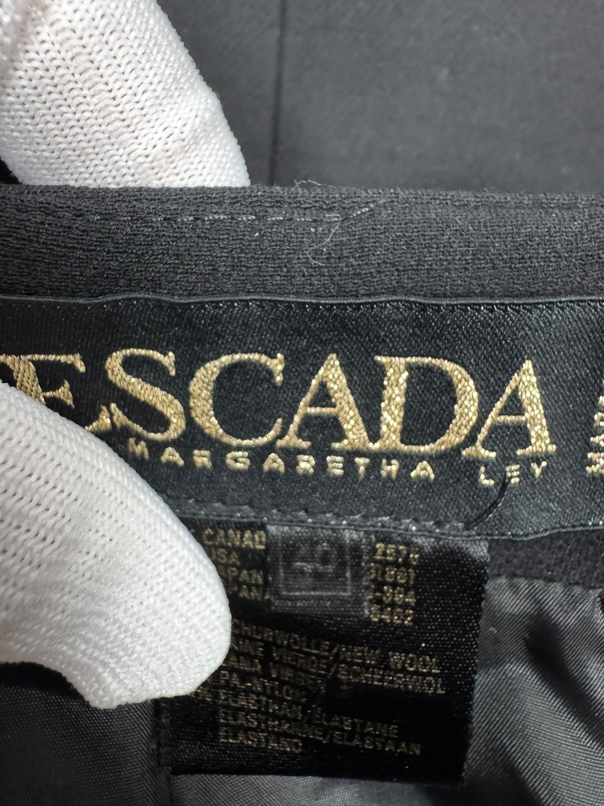 Escada Escada Margaretha Ley Pencil Skirt Wool Vintage DE40 IT46 Size 32" / US 10 / IT 46 - 11 Thumbnail