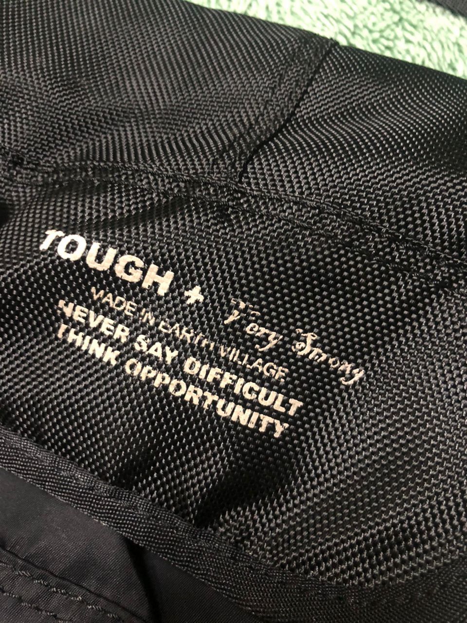 Japanese Brand TOUGH JEANSMITH CROSSBODY BAG MILITARY DESIGN Size ONE SIZE - 17 Thumbnail