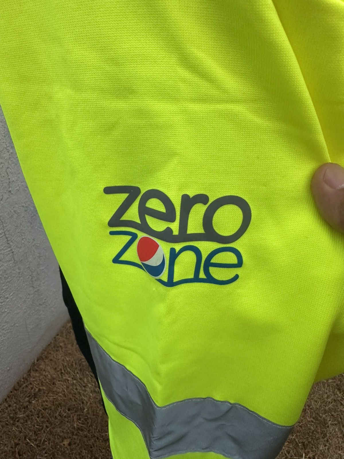Other Pepsi Zero Reflective Safety Long Sleeve Neon Yellow 2XL Size US XXL / EU 58 / 5 - 3 Thumbnail