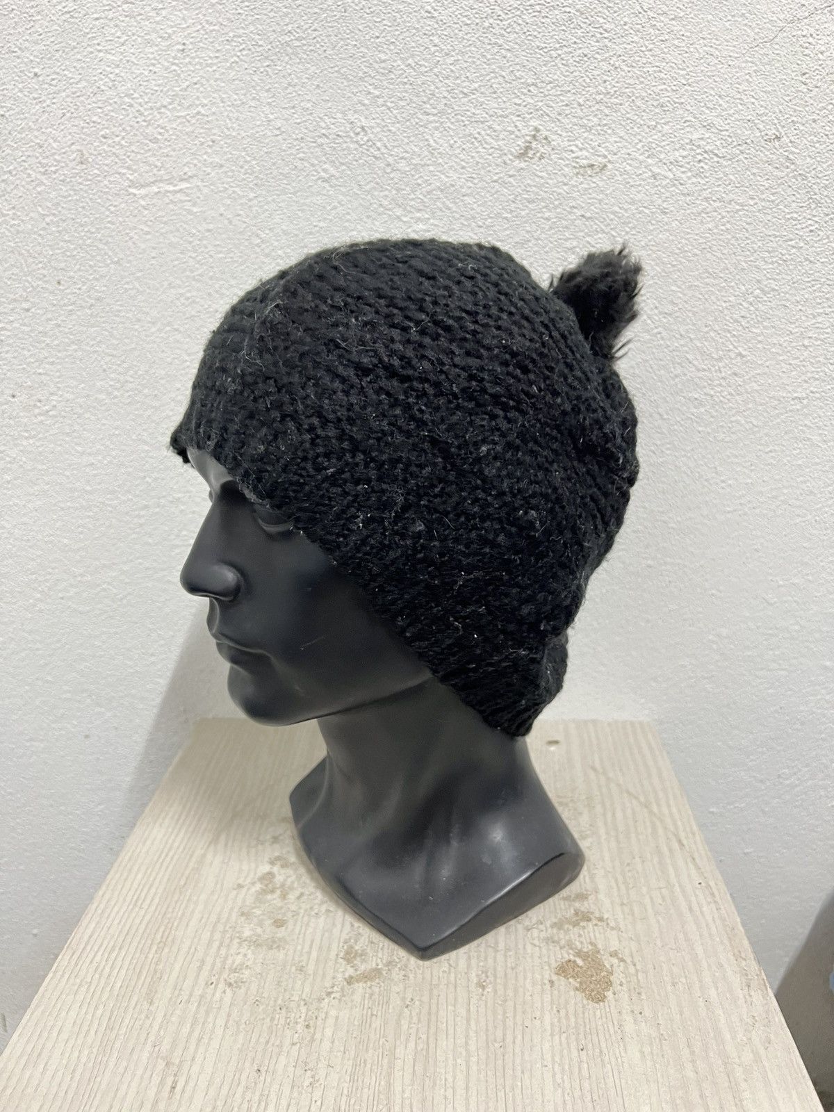 Vintage Vintage H&M Knit Beanie Hat Size ONE SIZE - 3 Thumbnail