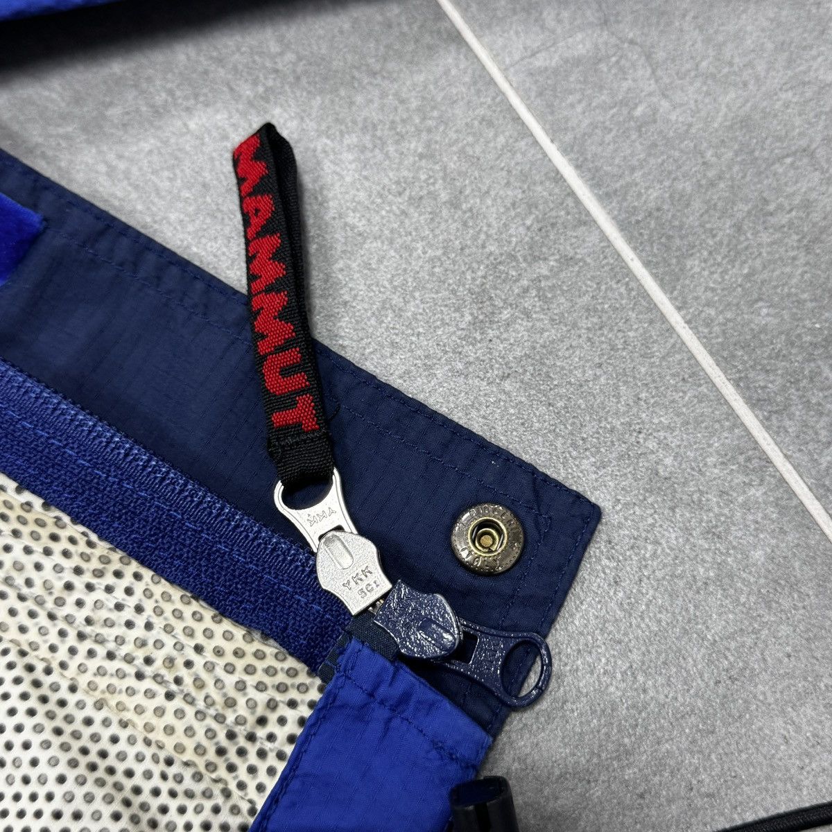 Mammut Vintage Mammut Balance Project Gore-Tex Men Raincoat Jacket Size US M / EU 48-50 / 2 - 15 Thumbnail