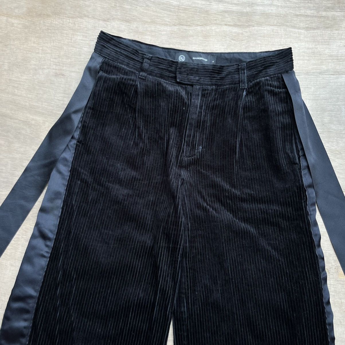 GU × Japanese Brand × Undercover UNDERCOVER X GU CORDUROY WIDE CUT LONG PANTS Size 30" / US 8 / IT 44 - 2 Thumbnail