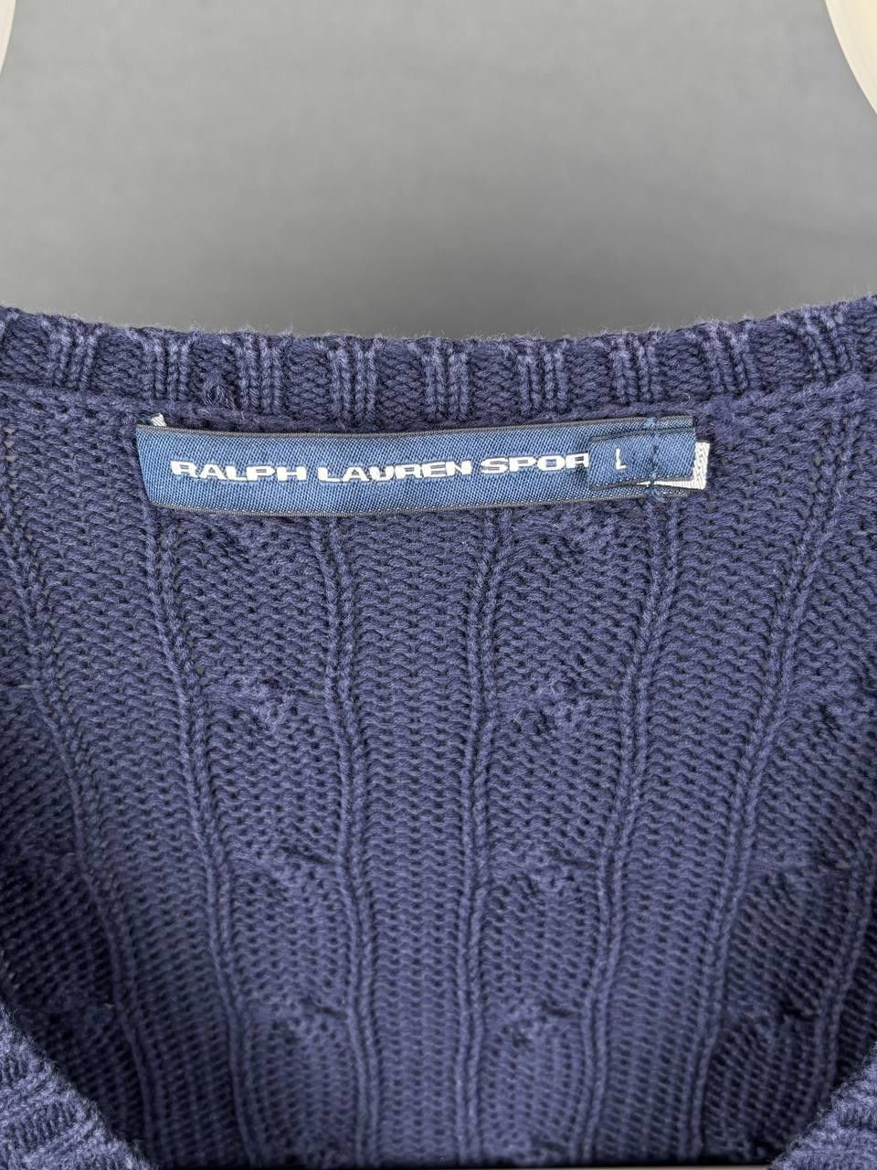 Polo Ralph Lauren Ralph Lauren V-neck Size L Long Sleeve Sweater Vintage Size L / US 10 / IT 46 - 4 Thumbnail