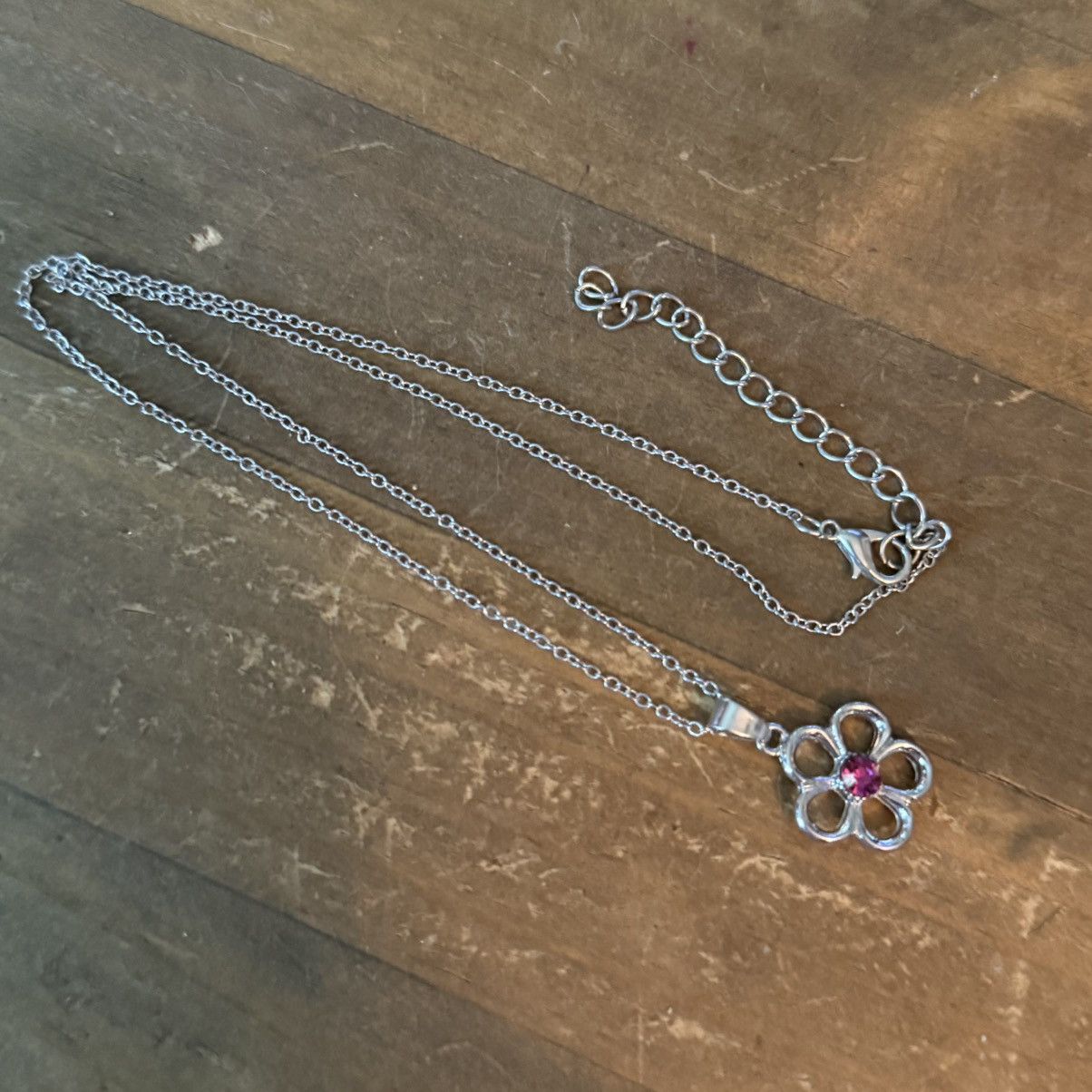 Other Silver tone pink rhinestone flower pendant necklace Size ONE SIZE - 2 Thumbnail
