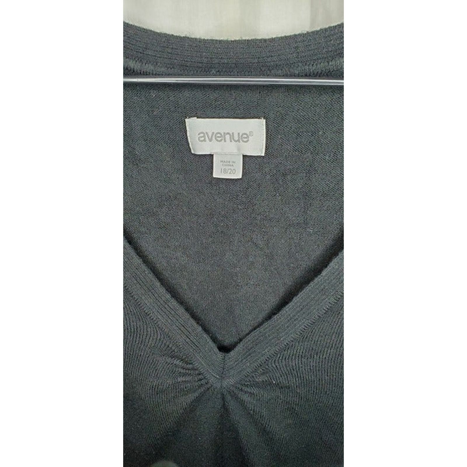 Avenue Women's Avenue Black Sweater Blouse Size 18/20 Size XXL / US 16-18 / IT 52-54 - 3 Thumbnail