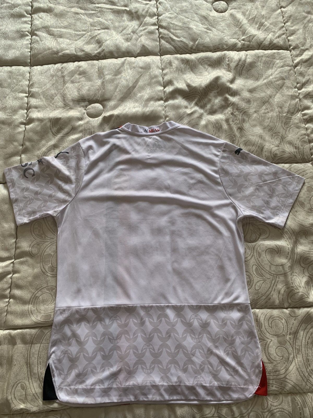 Puma MAGLIA MILAN GARA AWAY 2023/24 Size US L / EU 52-54 / 3 - 2 Thumbnail