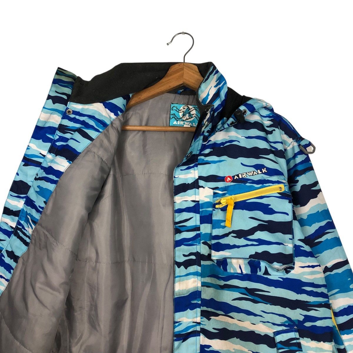 Japanese Brand 📌Vintage Ski Jacket Camouflage Airwalk Multi Pocket Size US S / EU 44-46 / 1 - 14 Thumbnail