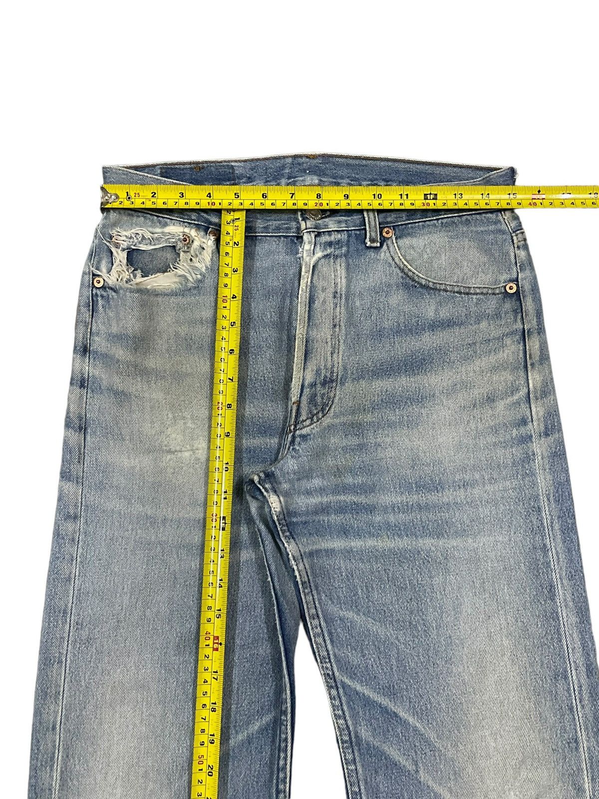 Levi's Vintage Clothing Vintage 90s Levi’s 501 Button Fly Loose Fit Distressed Jeans Size US 31 - 17 Thumbnail