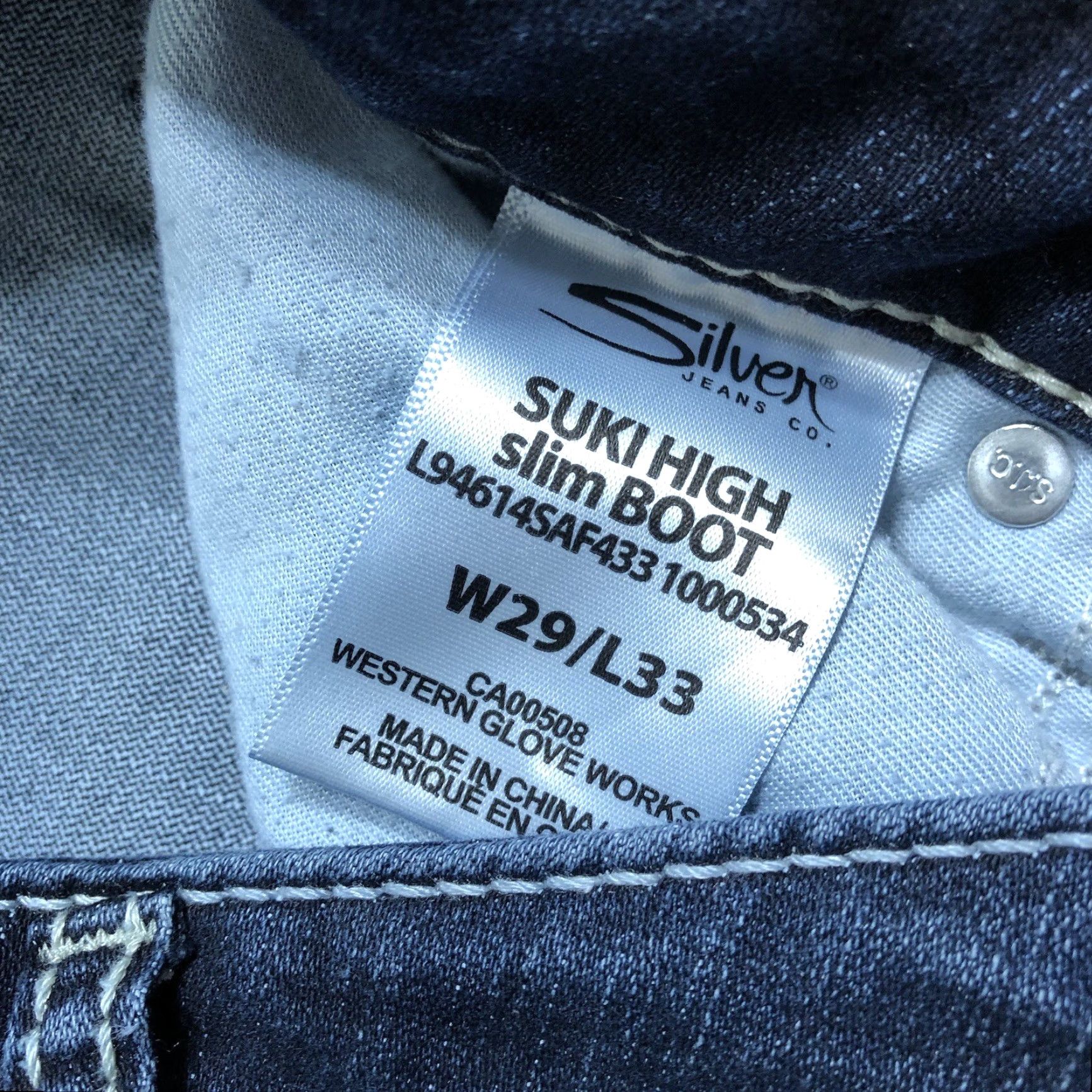 Vintage VINTAGE Silver Suki High Slim Boot Cut Dark Wash Denim Jeans Womens 29 X 32 Jeans Women Slim Bootcut Dark Wash Blue Embroidered Logo 5-Pocket Stretch Size 29" - 6 Thumbnail