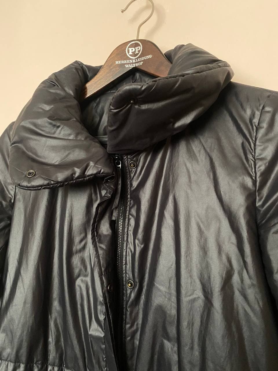 Akris Akris punto puffer jacket avant-garde black Size M / US 6-8 / IT 42-44 - 4 Thumbnail