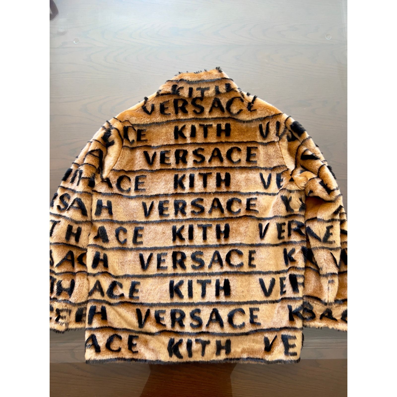Kith × Versace Kith x Versace Fur Coaches Jacket IT50 (US L) Worn Once Rare Size US L / EU 52-54 / 3 - 11 Thumbnail