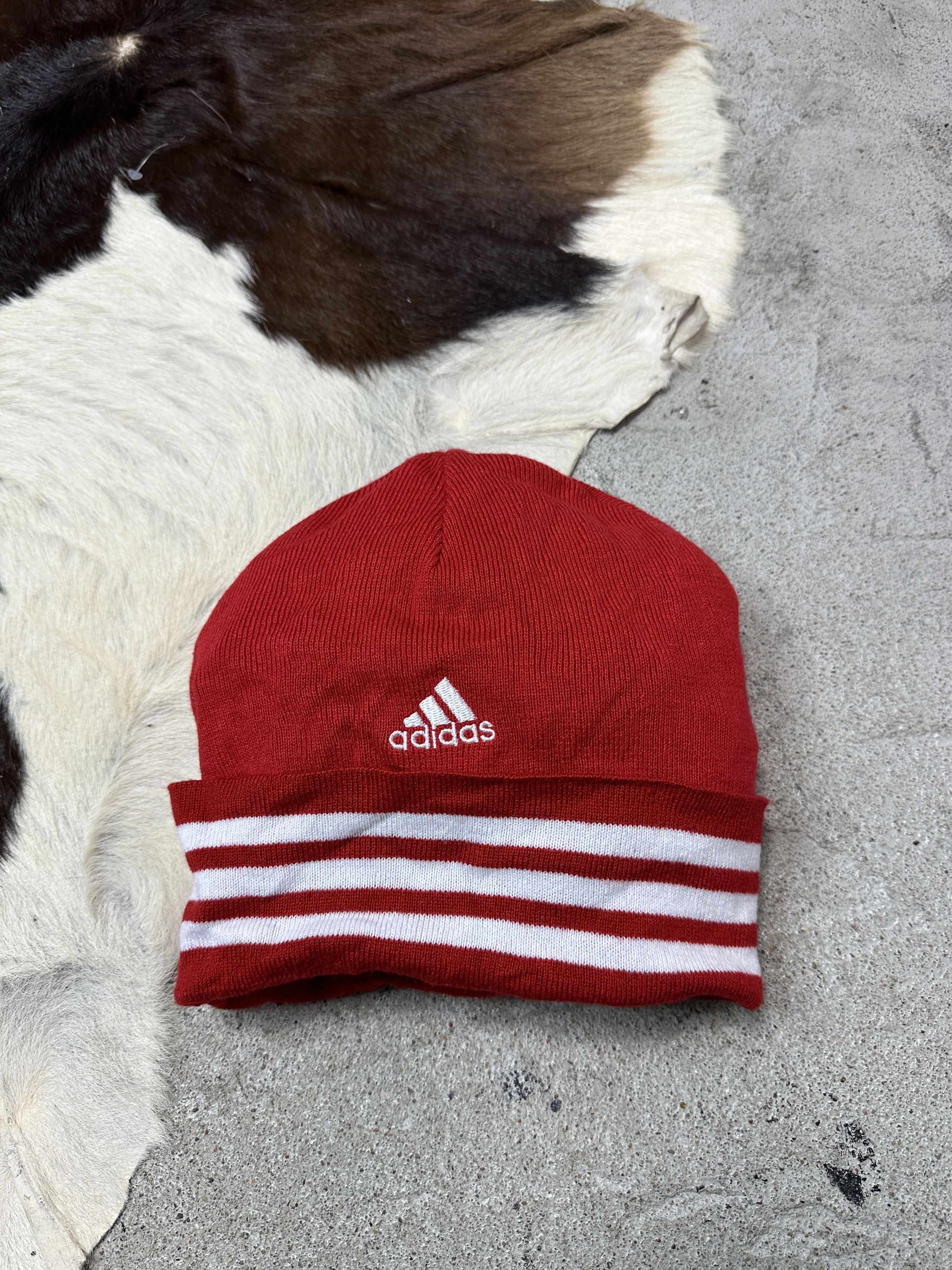 Adidas Vintage Sporty Adidas Manchester United Cap Y2K Size ONE SIZE - 1 Thumbnail