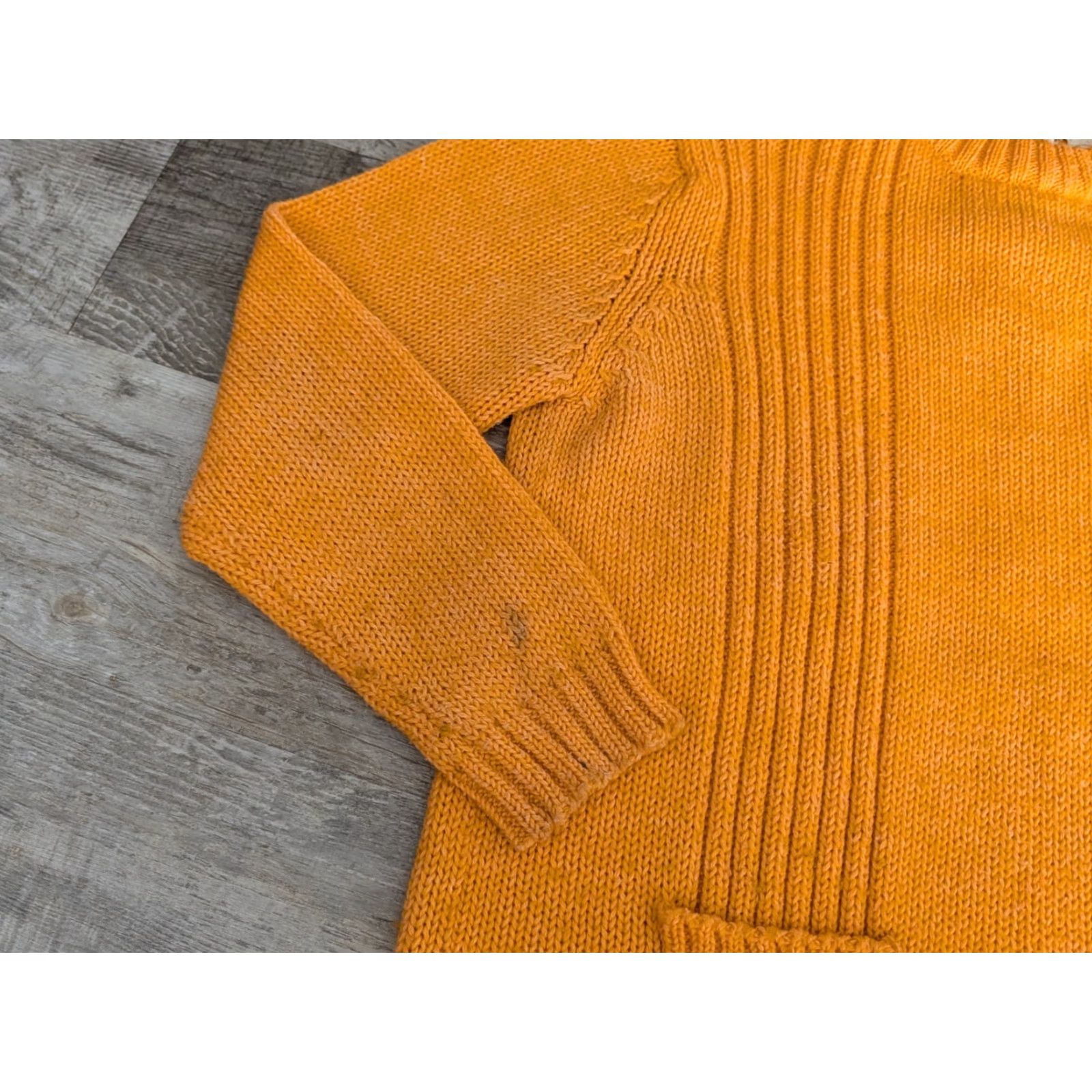Vintage VINTAGE Cardigan Sweater Wool Blend Women L Front Pockets Hand Loomed Orange 90s 80s Classic Womens Holiday Knit Sweater with Zipper Back Pocket(s) Size L / US 10 / IT 46 - 4 Thumbnail