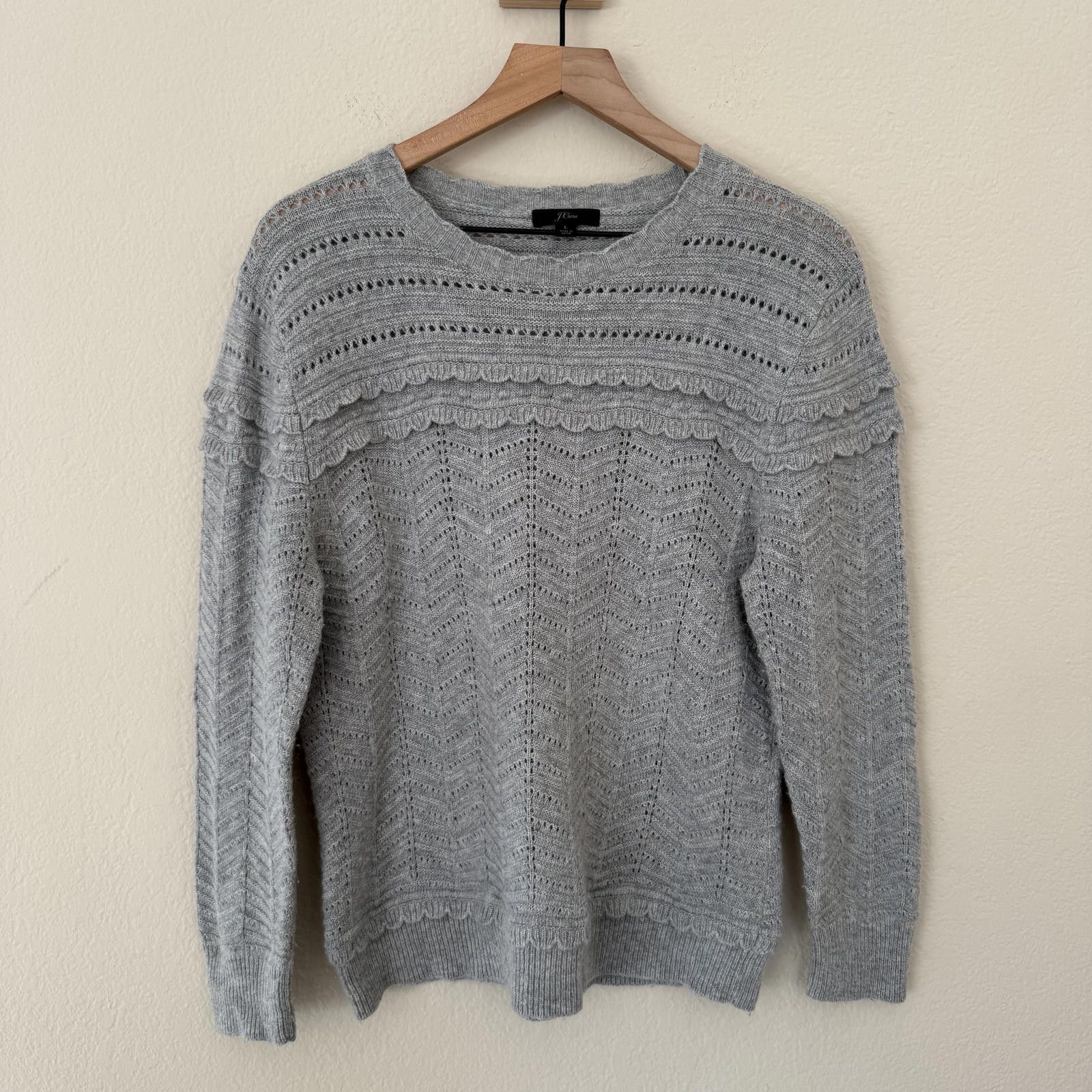 J.Crew J-Crew Sweater Women's L Grey Knit Wool Size L / US 10 / IT 46 - 1 Thumbnail