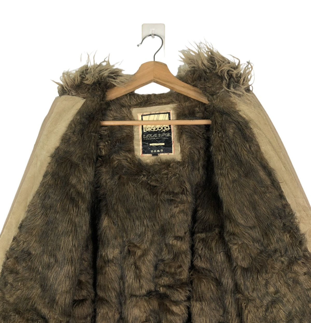 Billabong 🔥VINTAGE BIKER BOMBER JACKET BILLABONG MINK FUR HOODIE Size US M / EU 48-50 / 2 - 16 Thumbnail
