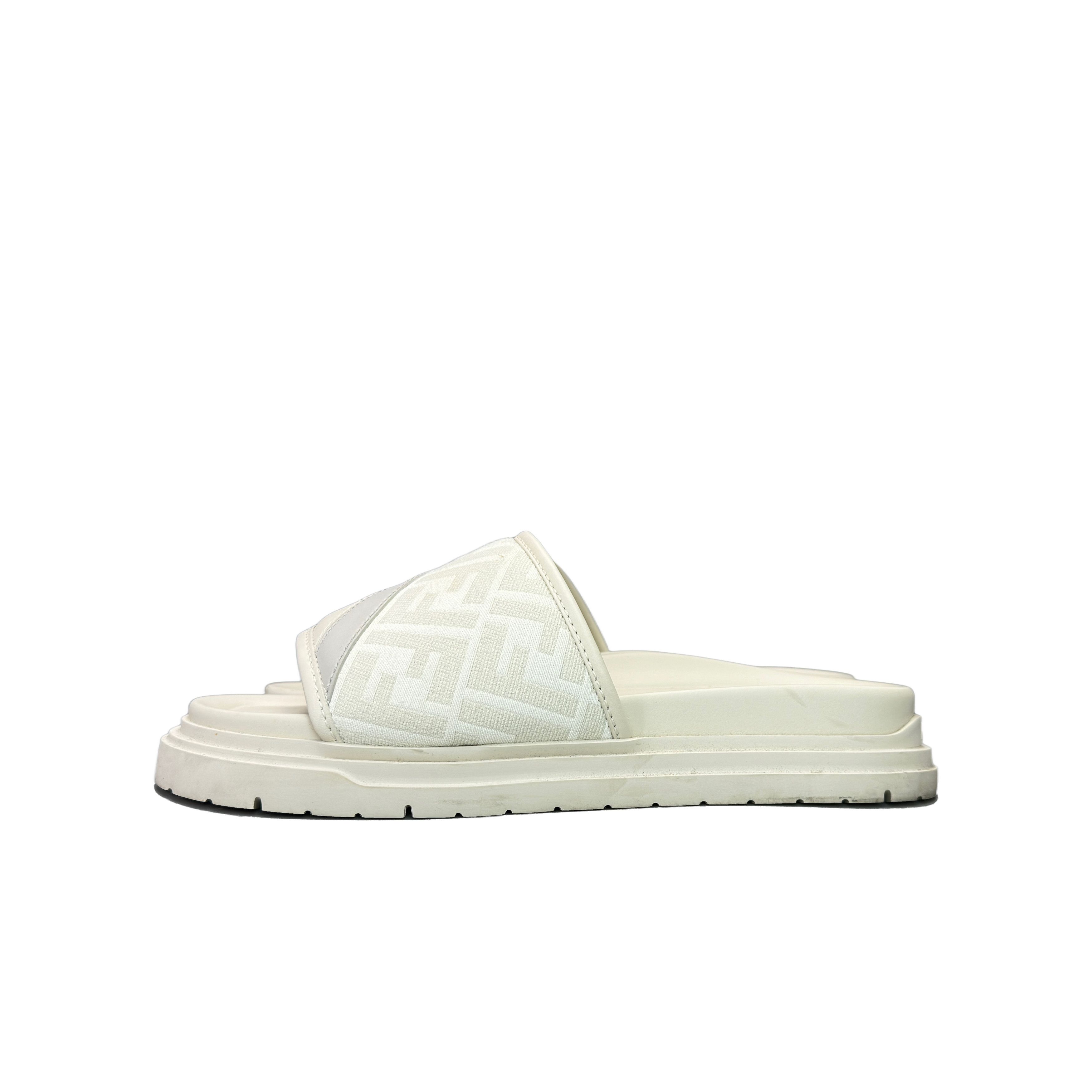Fendi Fendi FF Monogram Slides Size 40 Size US 7 / EU 40 - 1 Thumbnail
