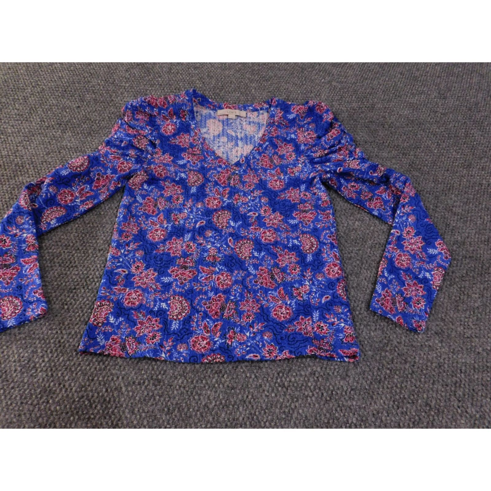 Loft VINTAGE LOFT Top Womens XS Blue Pink Floral Long Sleeve Ruched Blouse Stretch Boho Size XS / US 0-2 / IT 36-38 - 4 Thumbnail