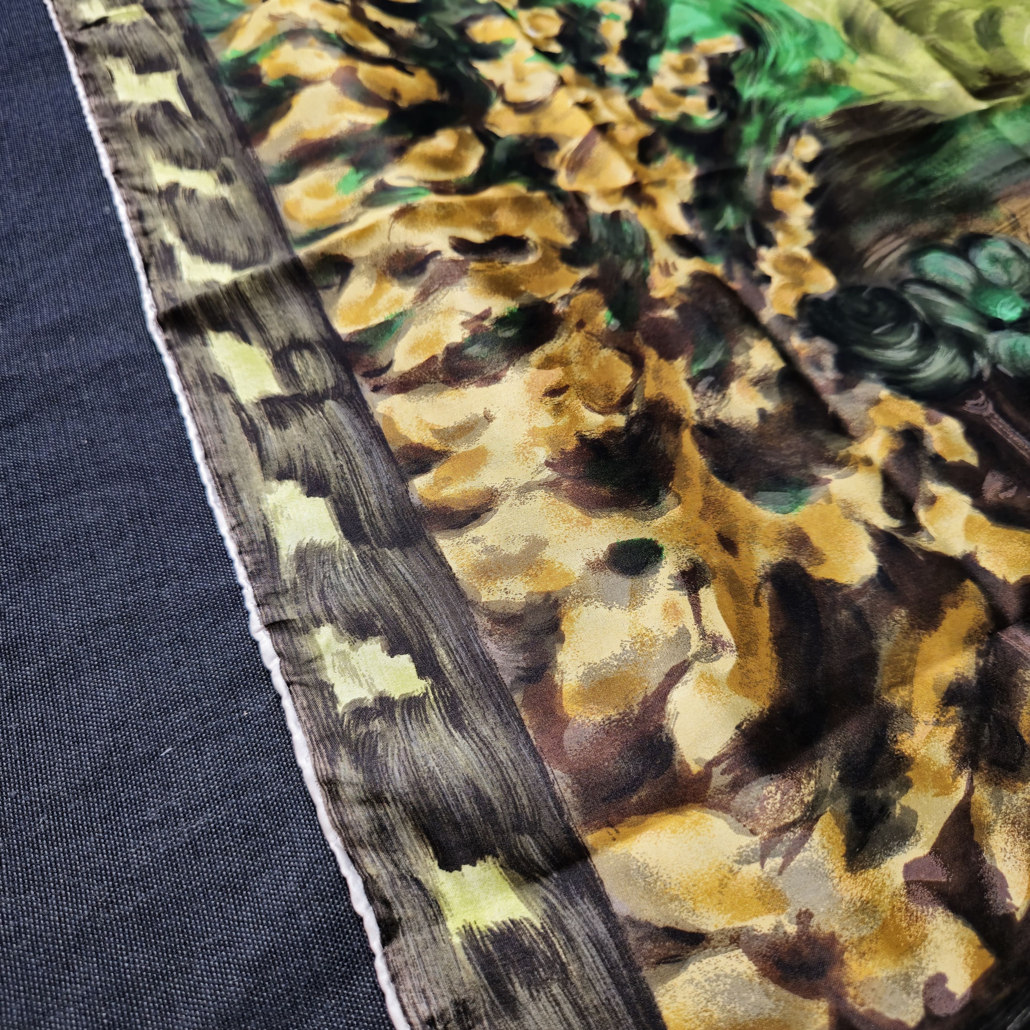 Vintage 100% silk Vintage scarf V. van Gogh painting print Size ONE SIZE - 4 Thumbnail