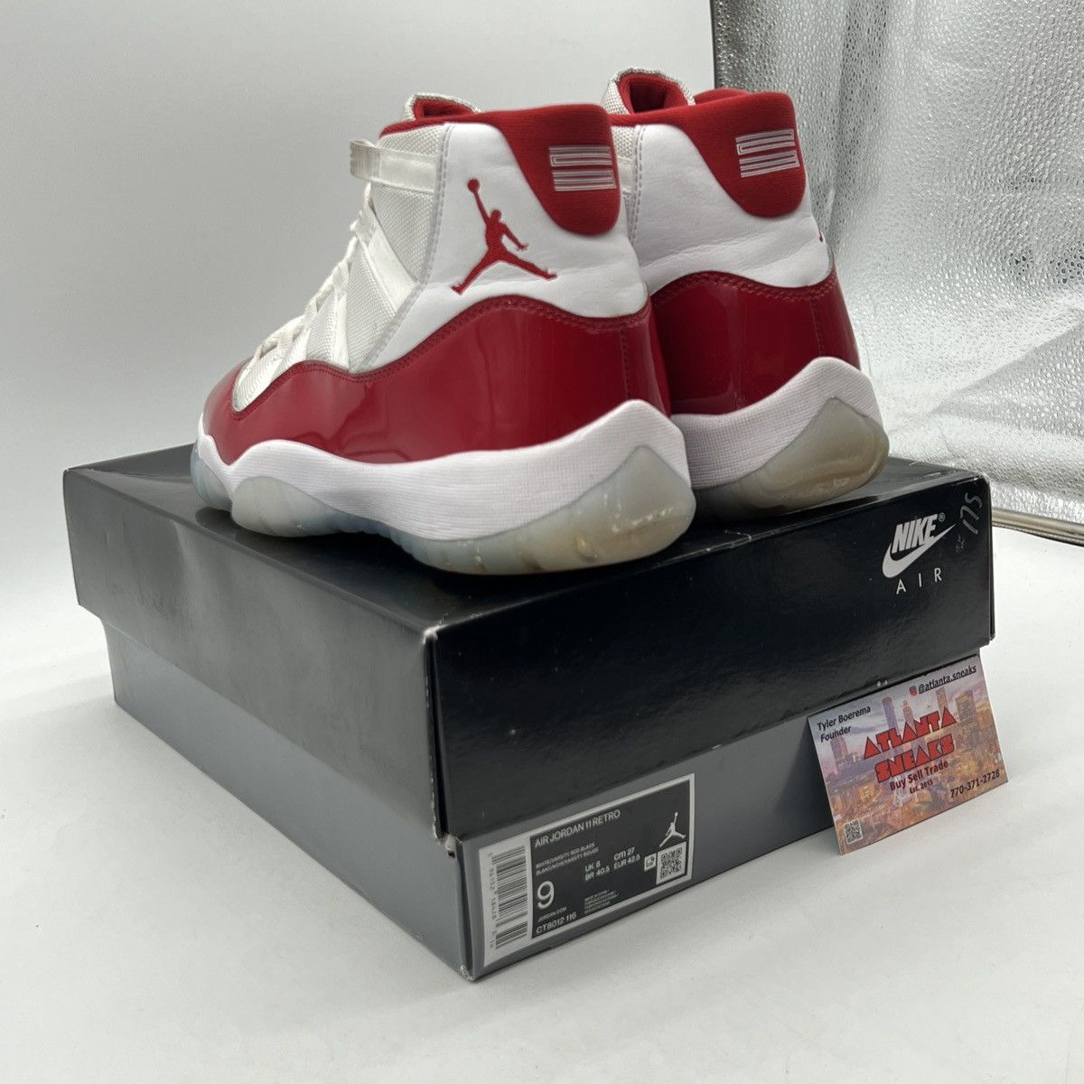 Jordan Brand Air Jordan 11 Cherry Size US 9 / EU 42 - 4 Thumbnail