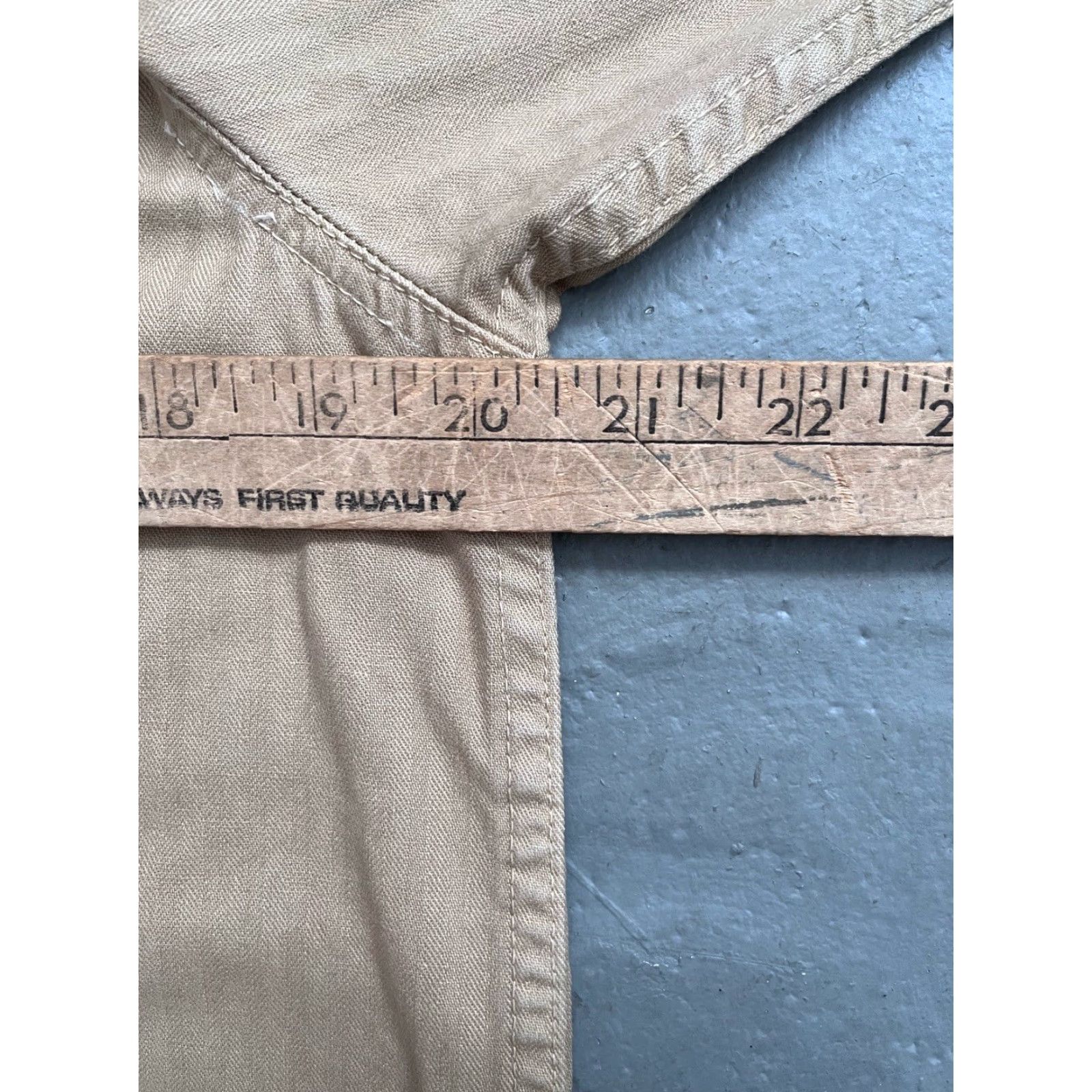 Big John VINTAGE Big John Shirt (Jacket) Men’s M Beige Chore Work Long Jacket HBT Japan Size US M / EU 48-50 / 2 - 5 Thumbnail