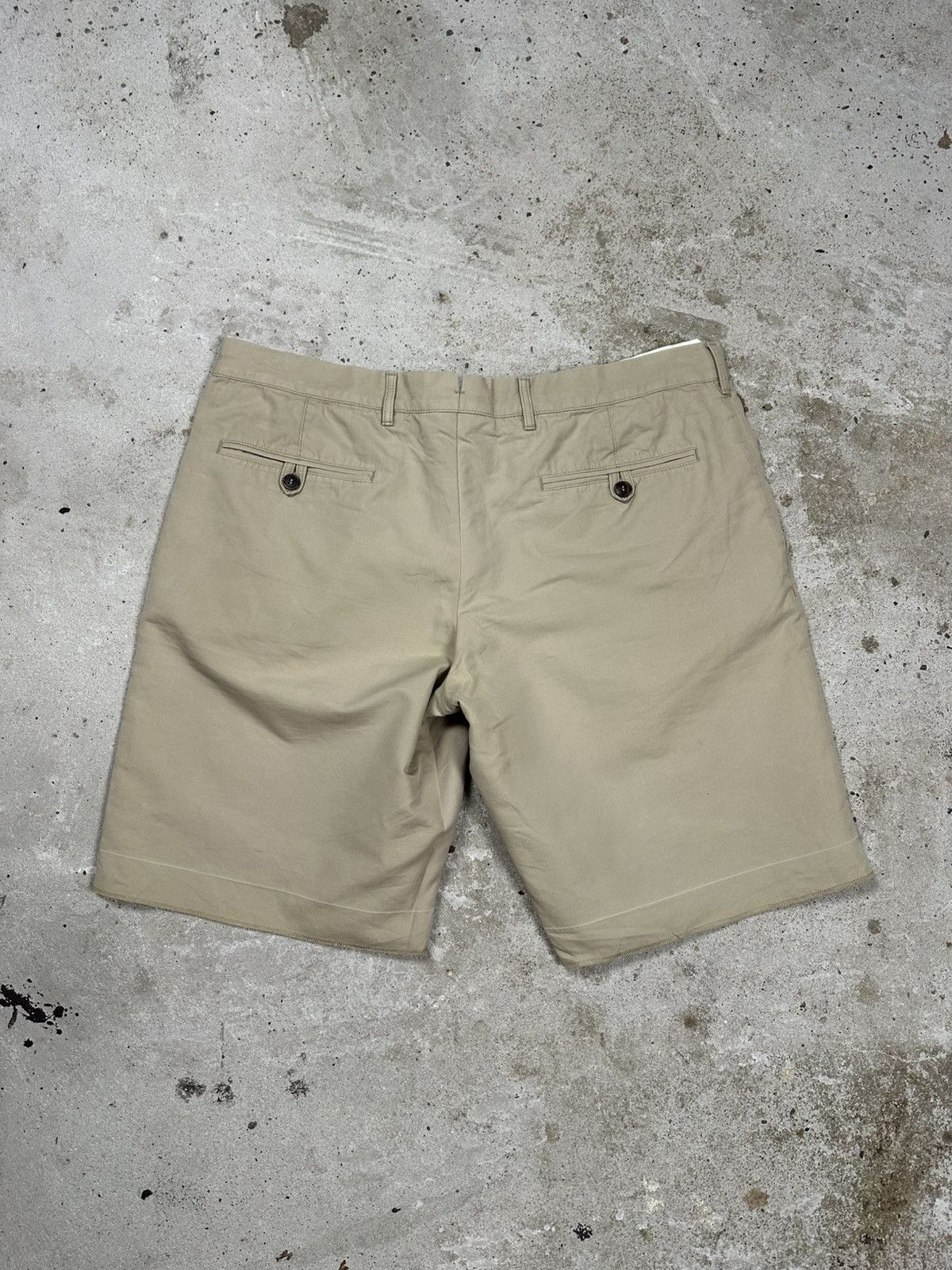 Prada Prada 2015 Beige Casual Chino Shorts Size US 36 / EU 52 - 2 Thumbnail