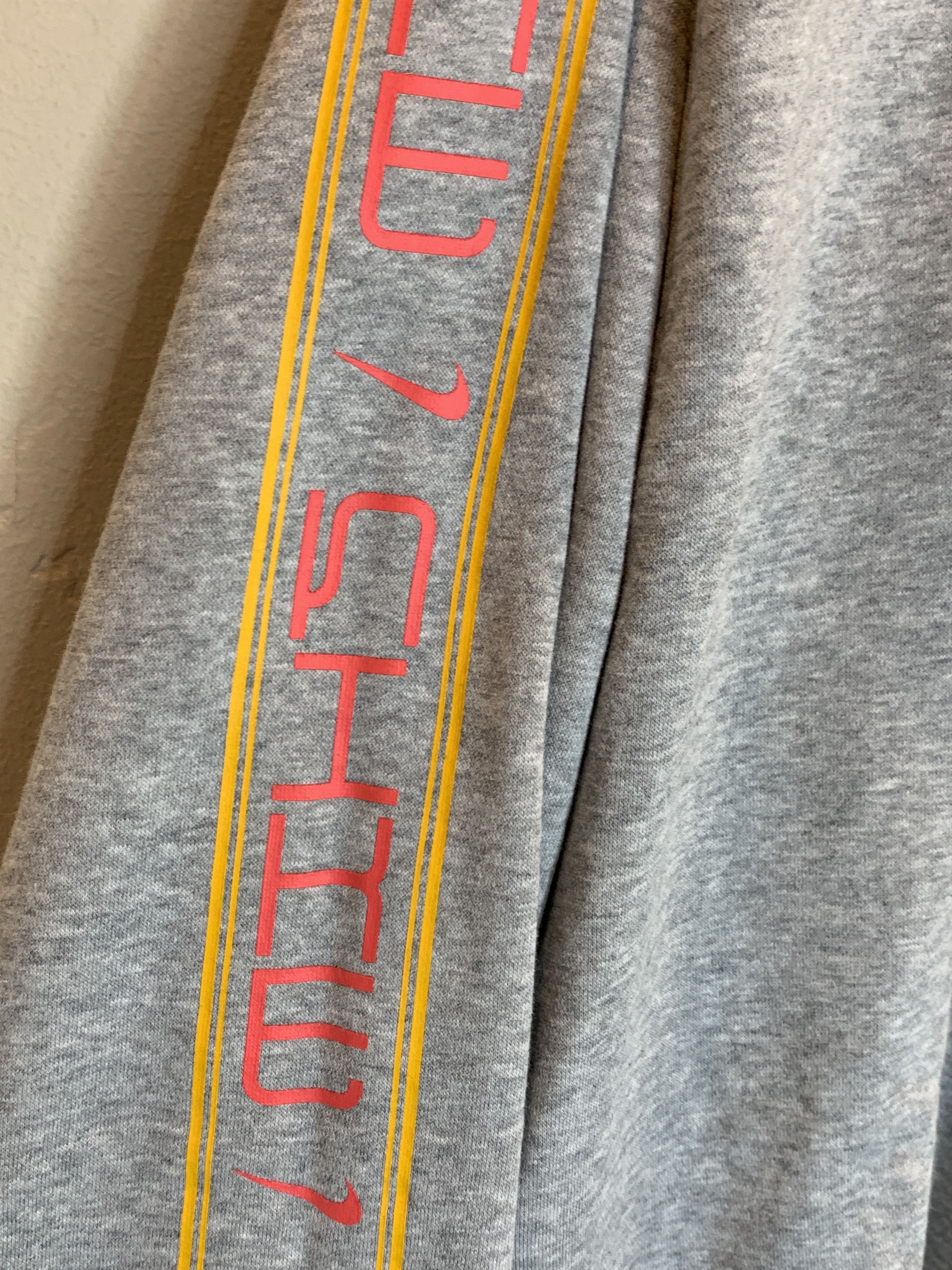 Nike *RARE* Nike Tiger Logo Rip Through Crewneck Sweatshirt - XXL Size US XXL / EU 58 / 5 - 5 Thumbnail