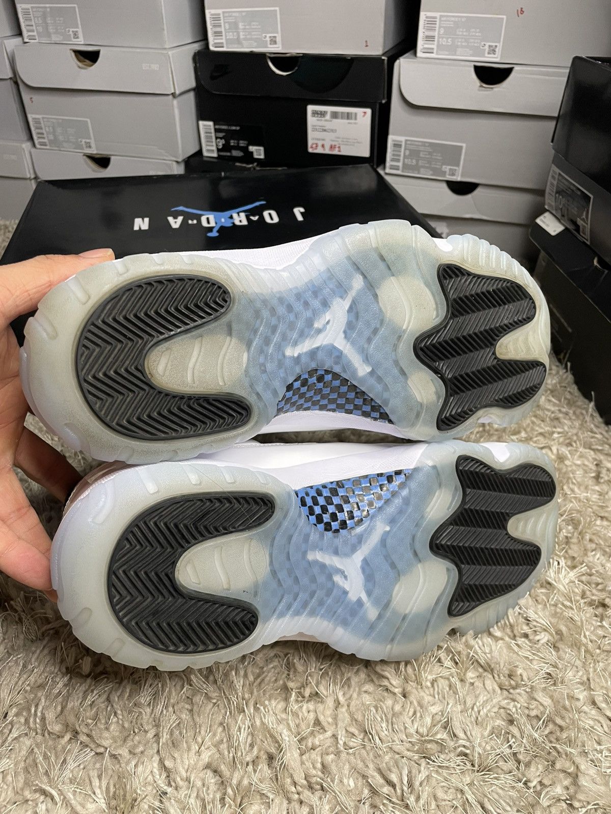 Jordan Brand Jordan 11 Low Legend Low Size US 10 / EU 43 - 9 Thumbnail