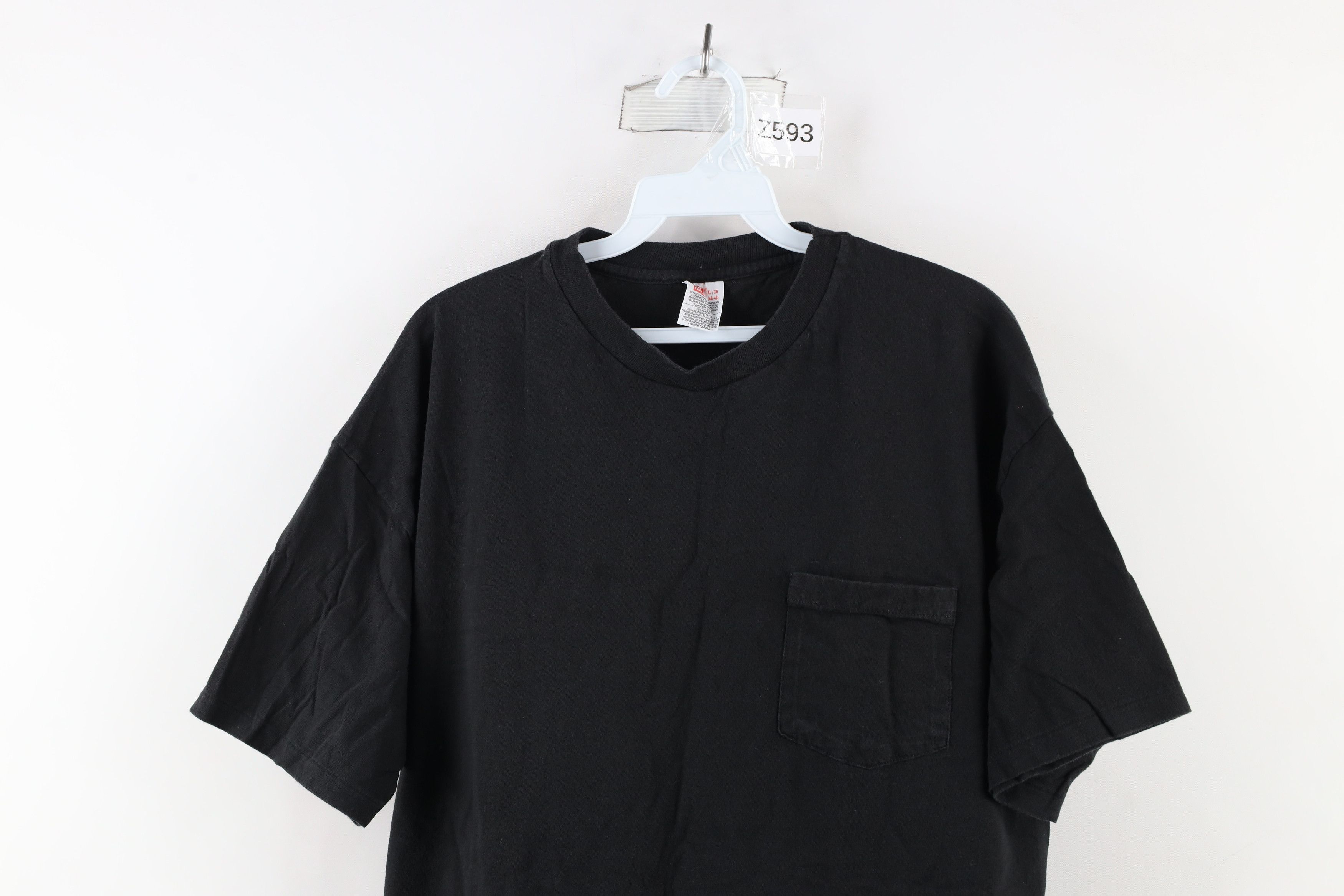 Vintage Vintage 90s Streetwear Blank Pocket T-Shirt Black Cotton Size US XL / EU 56 / 4 - 2 Thumbnail