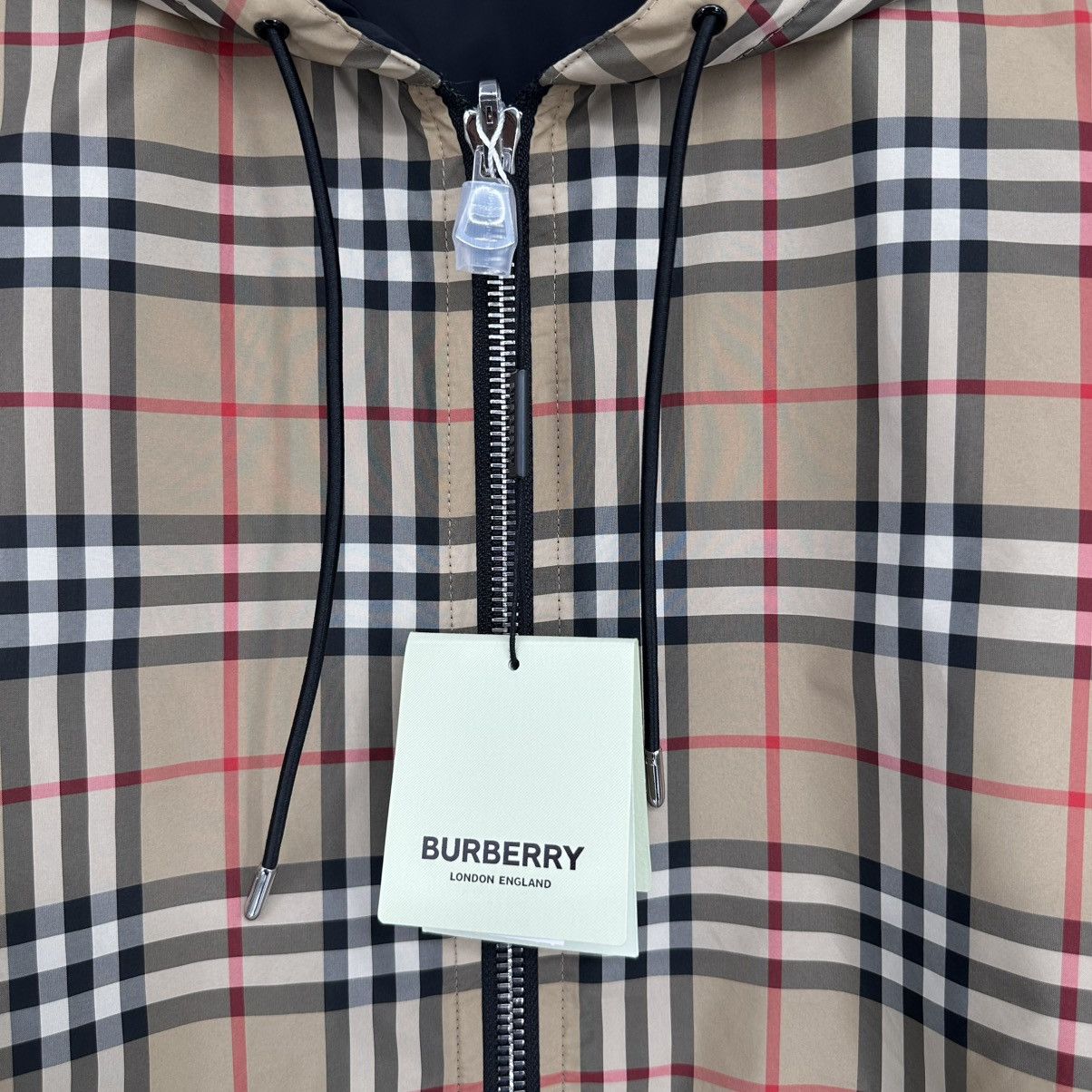 Burberry Burberry reversible jacket size:L Size US L / EU 52-54 / 3 - 6 Thumbnail