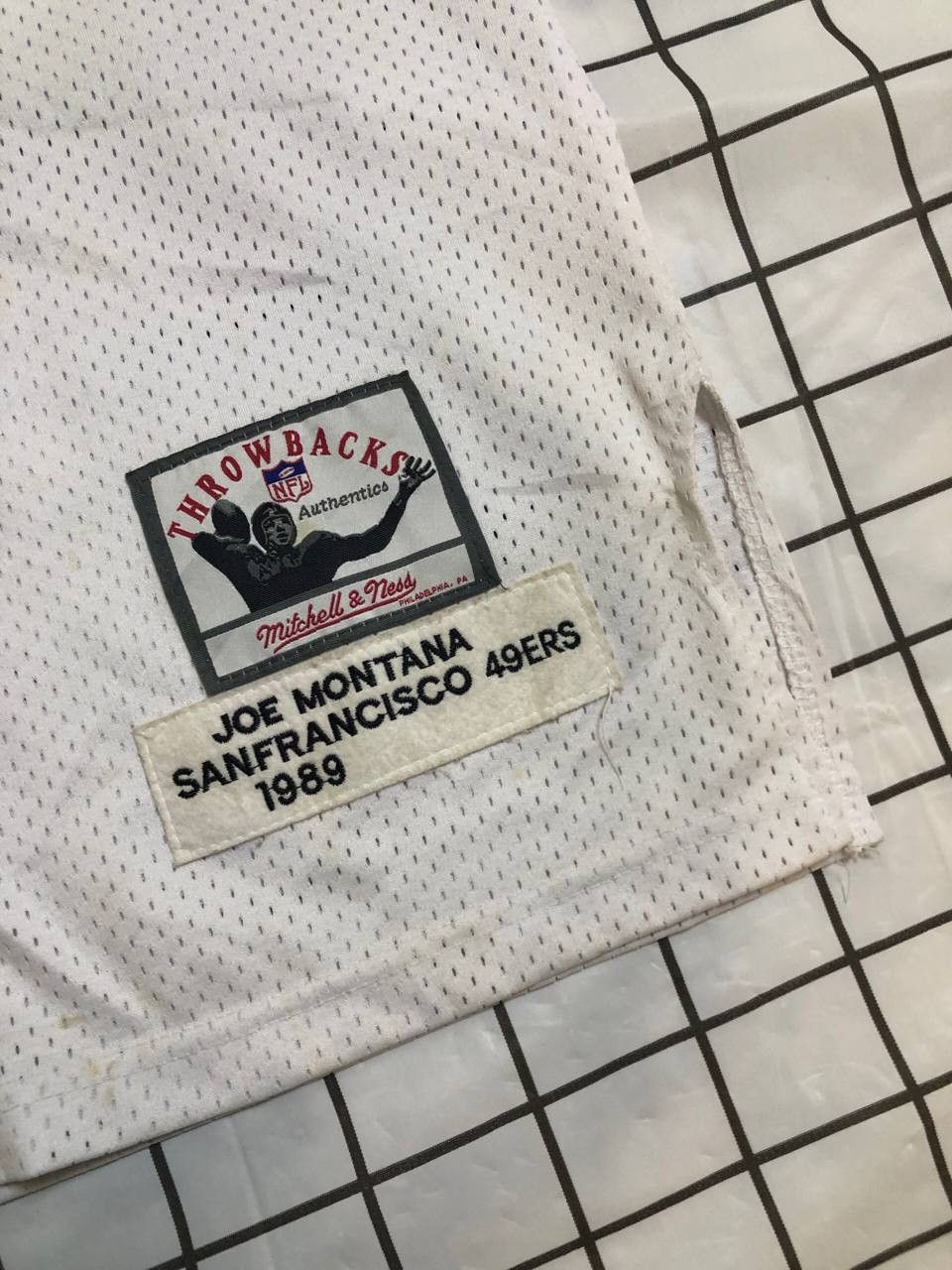 NFL Mitchell & Ness Montana White San Francisco Legacy Jersey Size US L / EU 52-54 / 3 - 3 Thumbnail