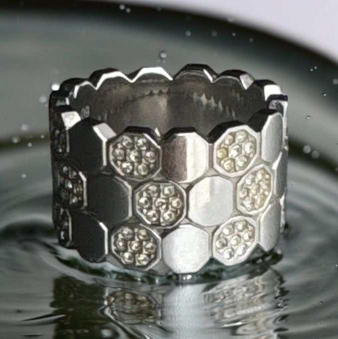 Sterling Silver × Swarovski SWAROVSKI LAKE OF SHIMMER SILVER RING SIZE 8.5US 18mm Size ONE SIZE - 2 Thumbnail