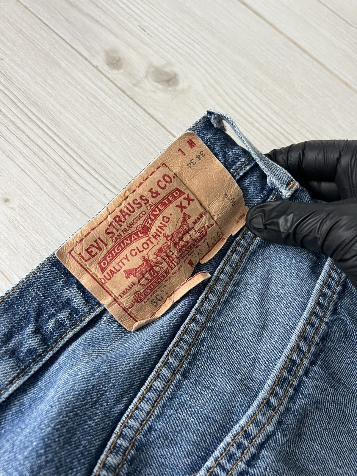 Levi's Vintage Levis 501 Blue Denim Jeans Size US 34 / EU 50 - 9 Thumbnail
