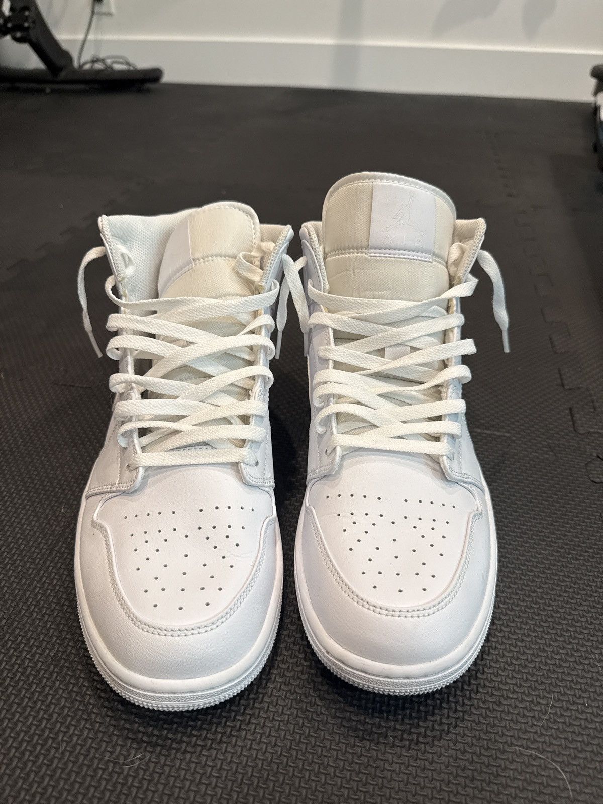 Nike Nike Air Jordan 1 Mid Triple White Size US 13 / EU 46 - 5 Thumbnail