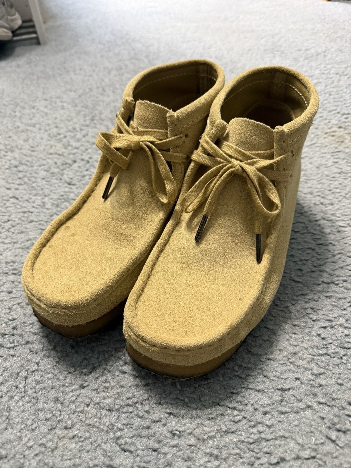 Clarks Clarks Wallabee High Top Size US 10 / EU 43 - 1 Thumbnail