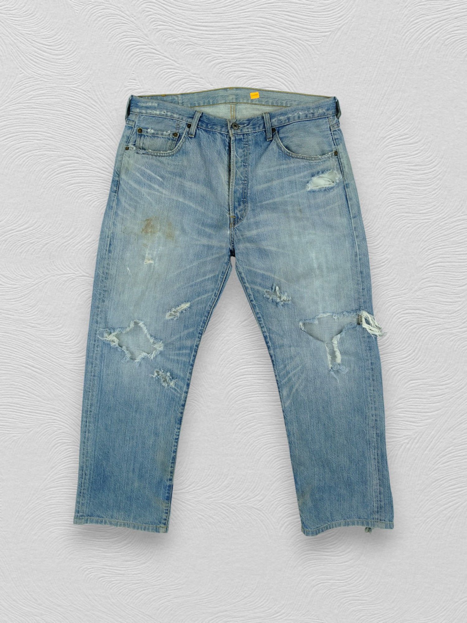 Levi's 90s Light Wash Ripped Vintage Levi's 501 36x28 Denim -JN999 Size US 36 / EU 52 - 1 Thumbnail