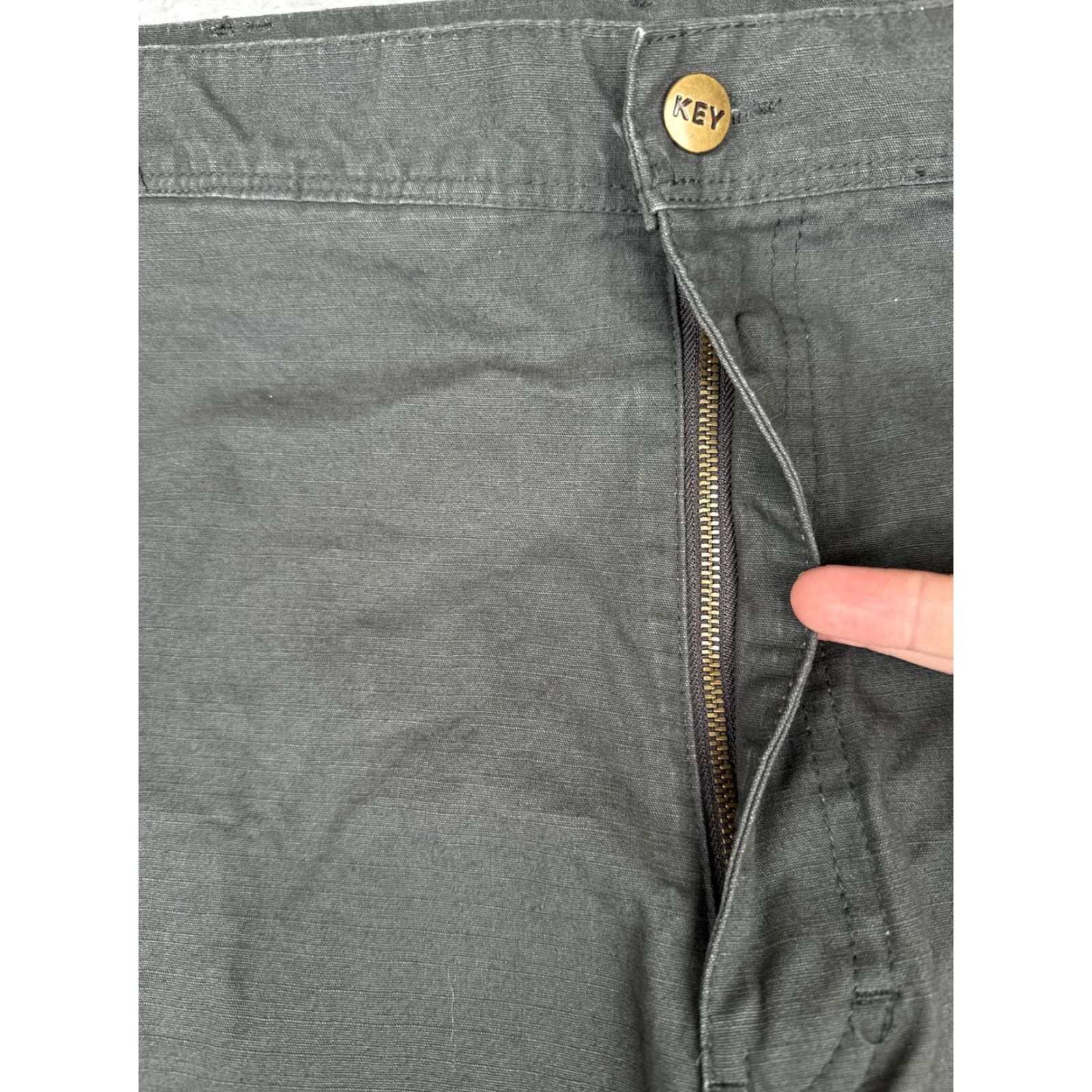 Vintage KEY Key Industries Work Pants Mens 44x32 Gray Carpenter Utility Twill Size US 44 / EU 60 - 5 Thumbnail
