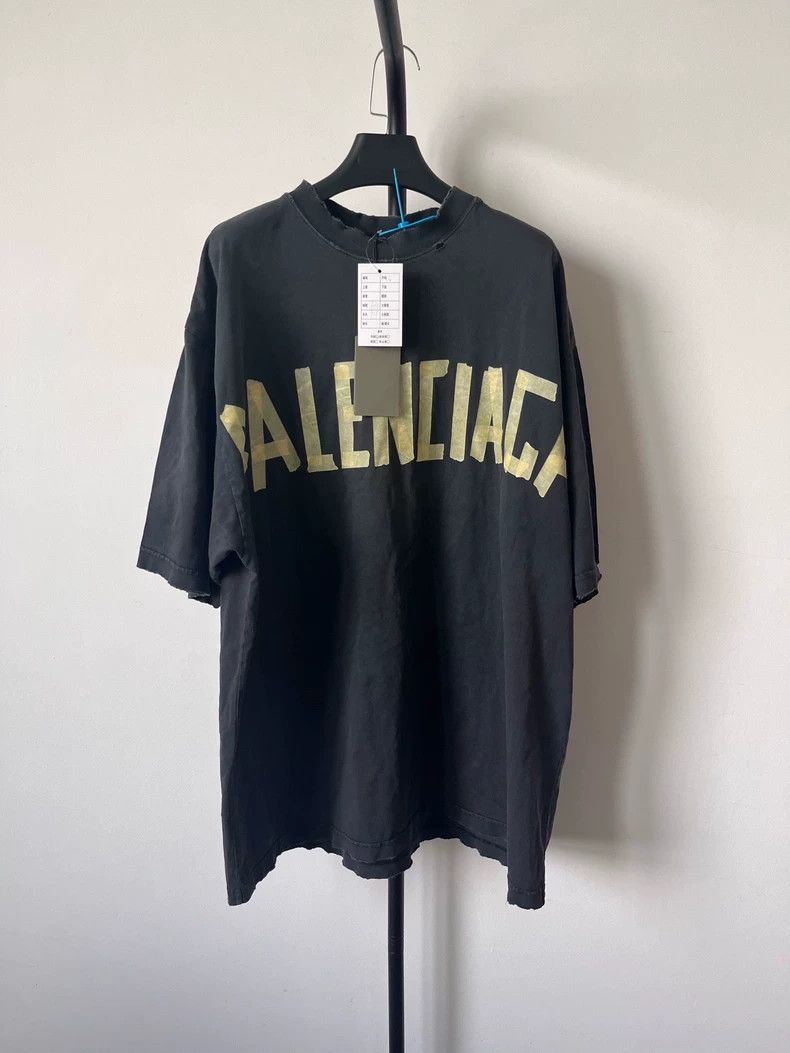 Balenciaga Balenciaga Tape monogrammed Logo printed Jersey crewneck l Size US L / EU 52-54 / 3 - 1 Thumbnail