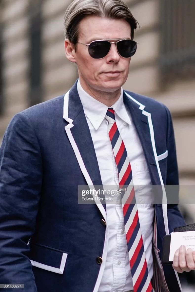 Thom Browne Thom BrowneLinen suit jacket 2503-Nextarrow Size US L / EU 52-54 / 3 - 7 Thumbnail