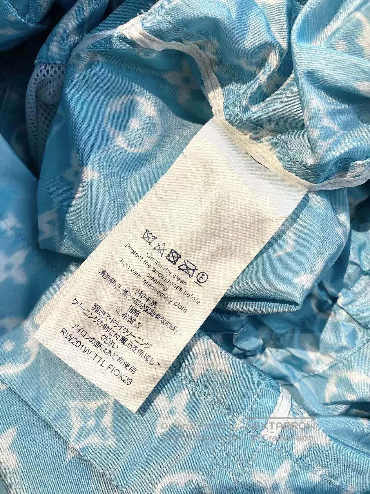 Louis Vuitton Louis Vuitton The old flower is full of printed jackets| Size 4XL / US 24-26 - 5 Thumbnail