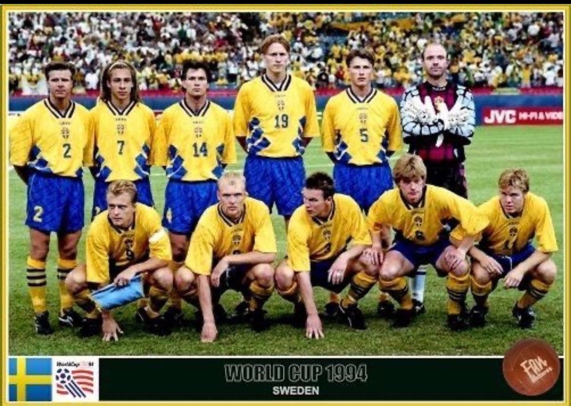 Adidas Sweden 1994/1996 Home ( Golden Generation ) Size US M / EU 48-50 / 2 - 5 Thumbnail