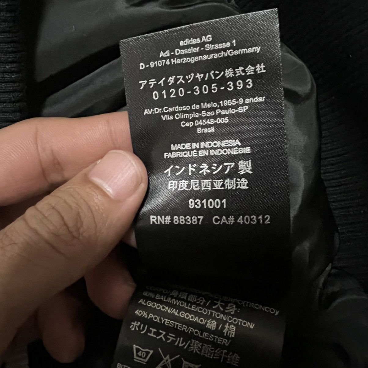 Adidas × Y-3 AW19 Adidas Y-3 Yohji Yamamoto Letters bomber jacket Size US M / EU 48-50 / 2 - 9 Thumbnail