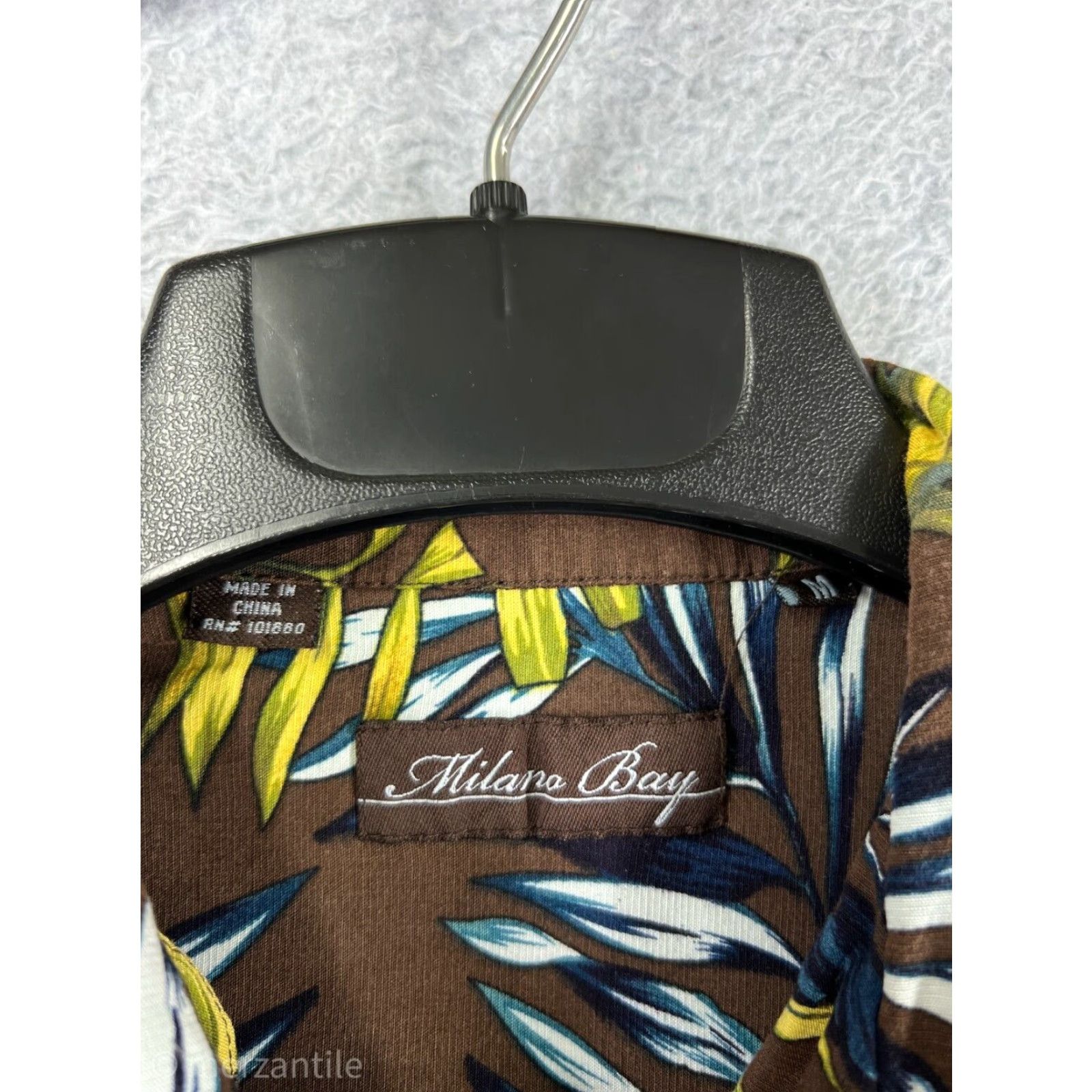 Vintage VINTAGE Milana Bay Shirt Men Medium Brown Palm Leaf Print Button Up Hawaiian Rayon Blend Size US M / EU 48-50 / 2 - 3 Thumbnail