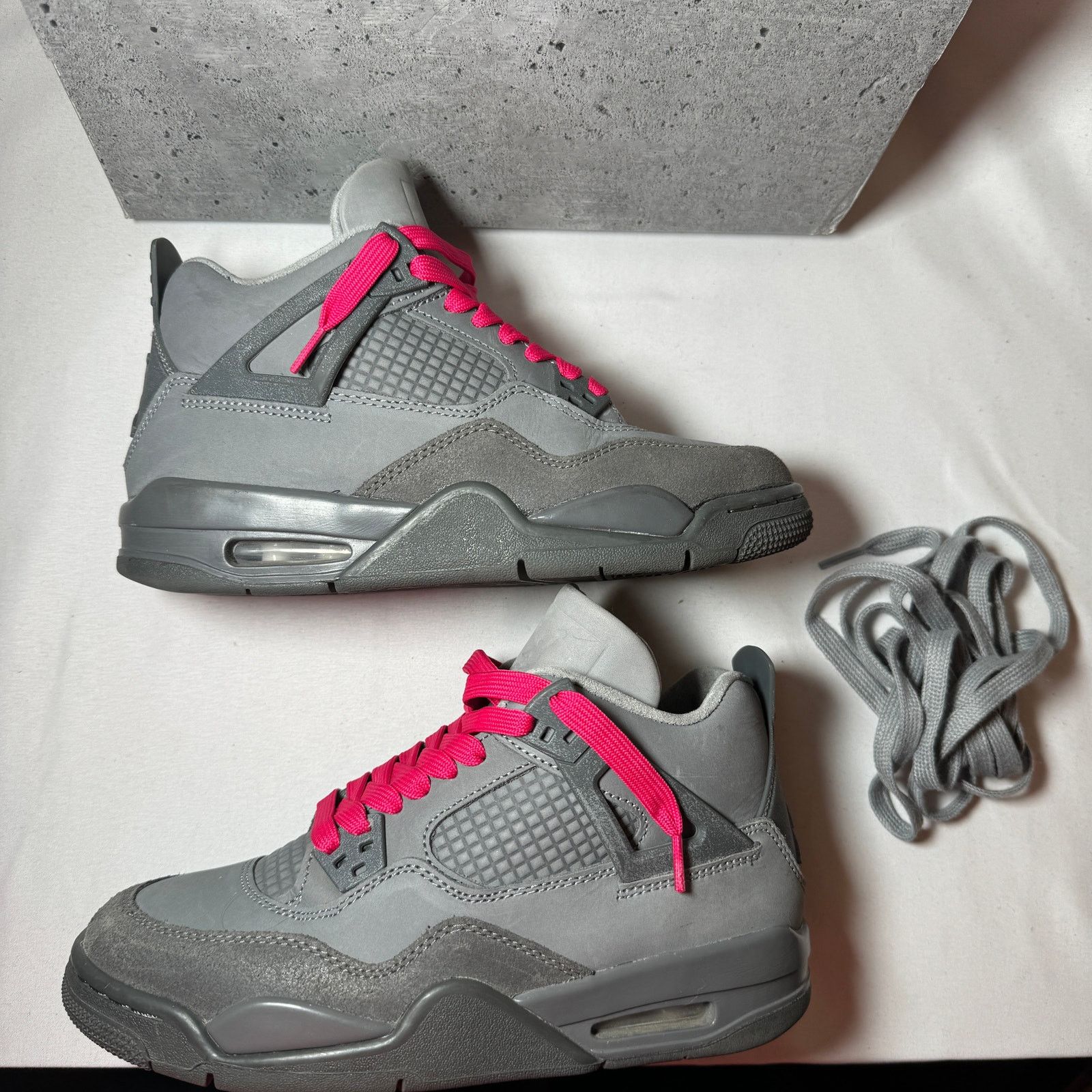Jordan Brand × Nike Size 5 Nike Air Jordan 4 Retro SE GS Wet Cement Men's Shoes Size US 5 / EU 37 - 2 Thumbnail