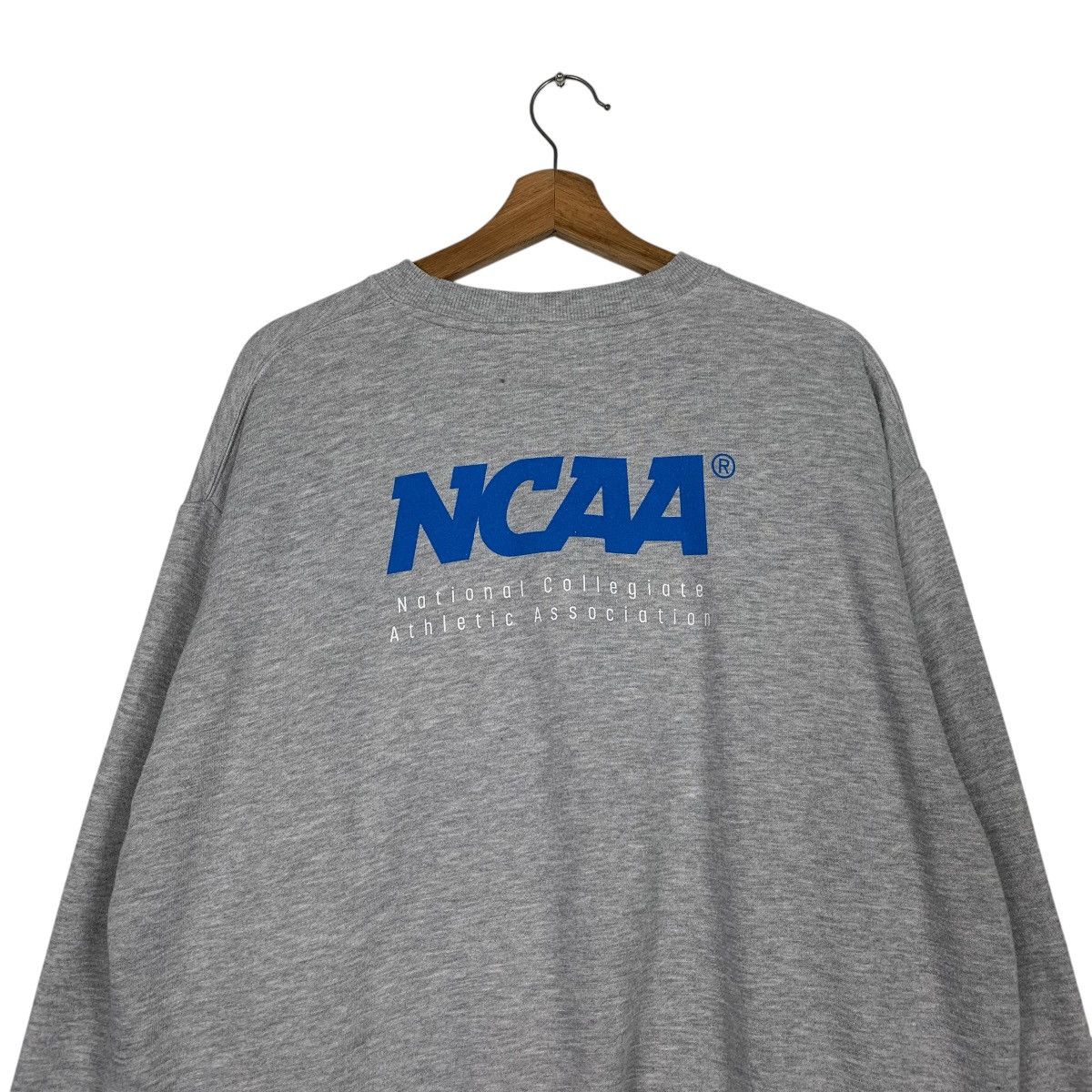 Japanese Brand NCAA Big Logo Crewneck Sweatshirt Size US M / EU 48-50 / 2 - 8 Thumbnail