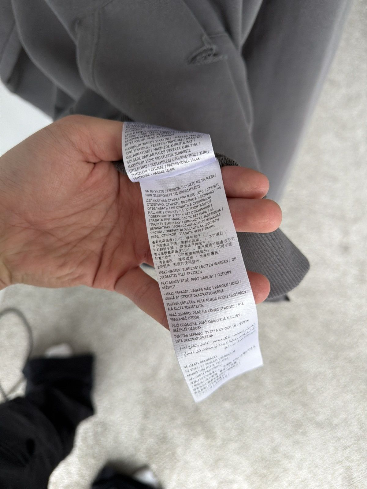 Maison Margiela Maison Margiela Numbers Hoodie Size US XL / EU 56 / 4 - 7 Thumbnail