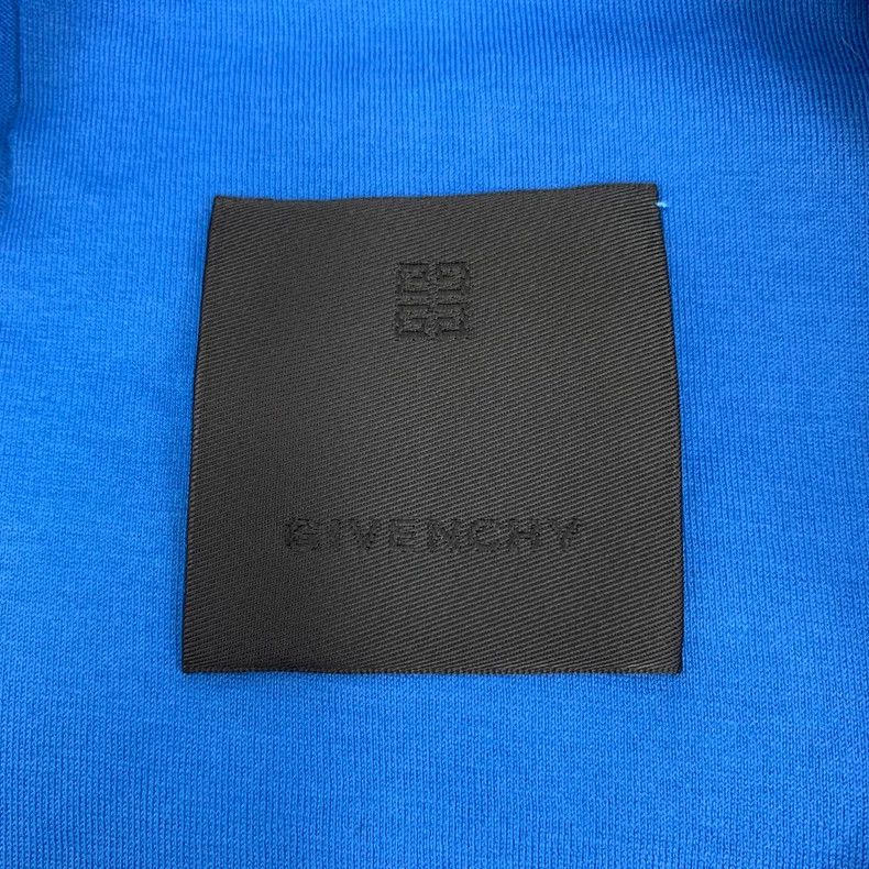 Givenchy Givenchy Blue Logo Letter Pattern T-Shirt Size US S / EU 44-46 / 1 - 5 Thumbnail