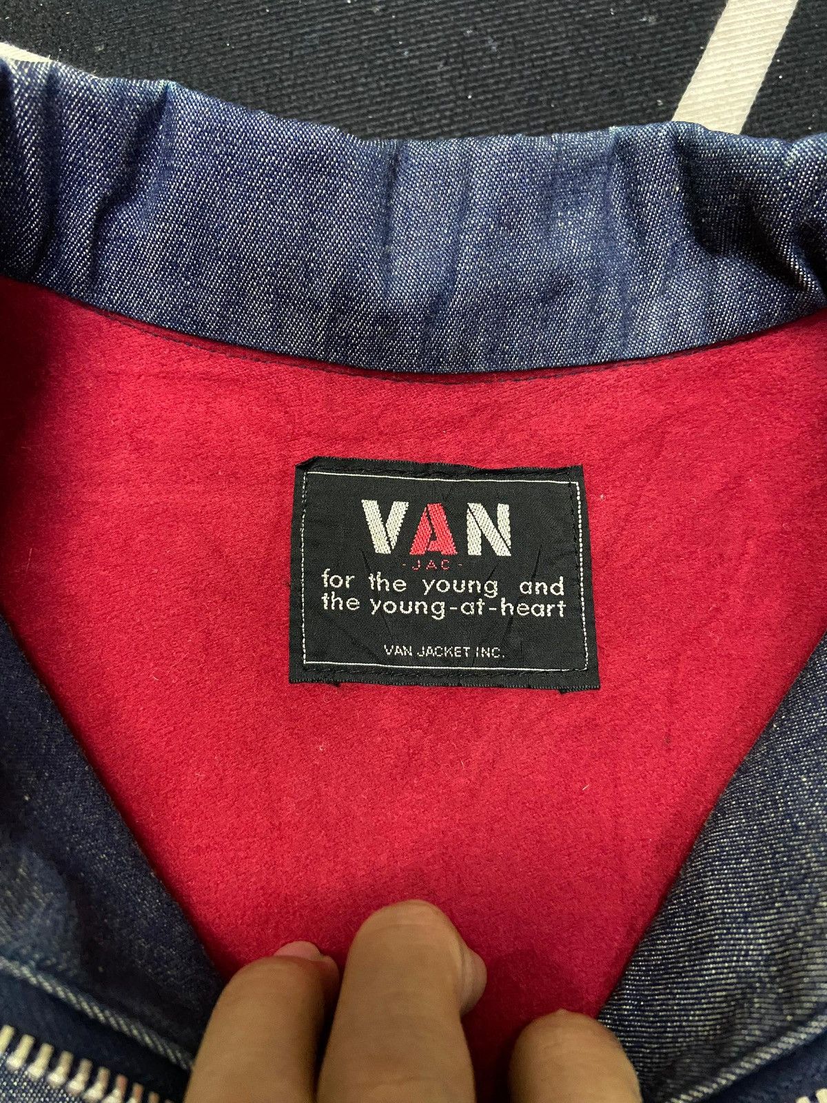 Van × Vintage Vintage 90s Van Jac Denim Jacket Embroidered Spell Out Size US M / EU 48-50 / 2 - 5 Thumbnail
