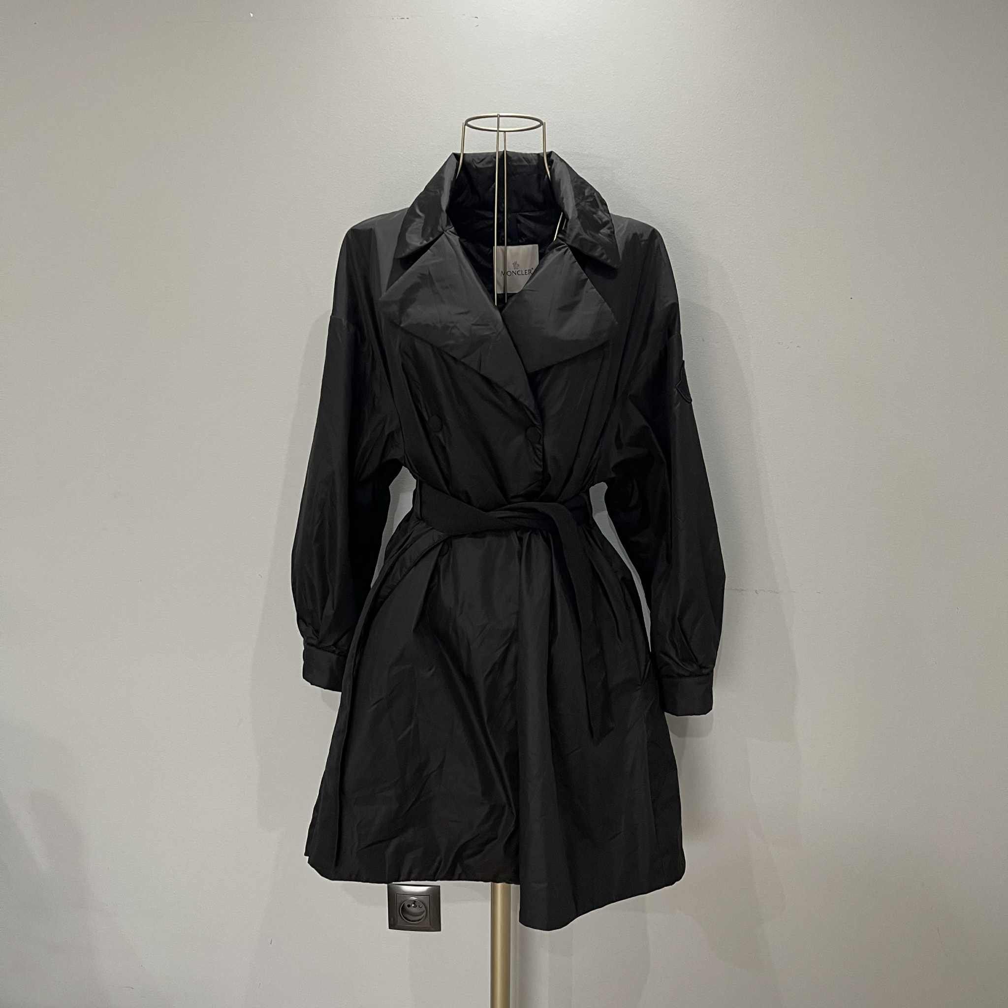 Moncler Moncler ‘Meboula’ Coat – Women’s Size XS / US 0-2 / IT 36-38 - 1 Thumbnail