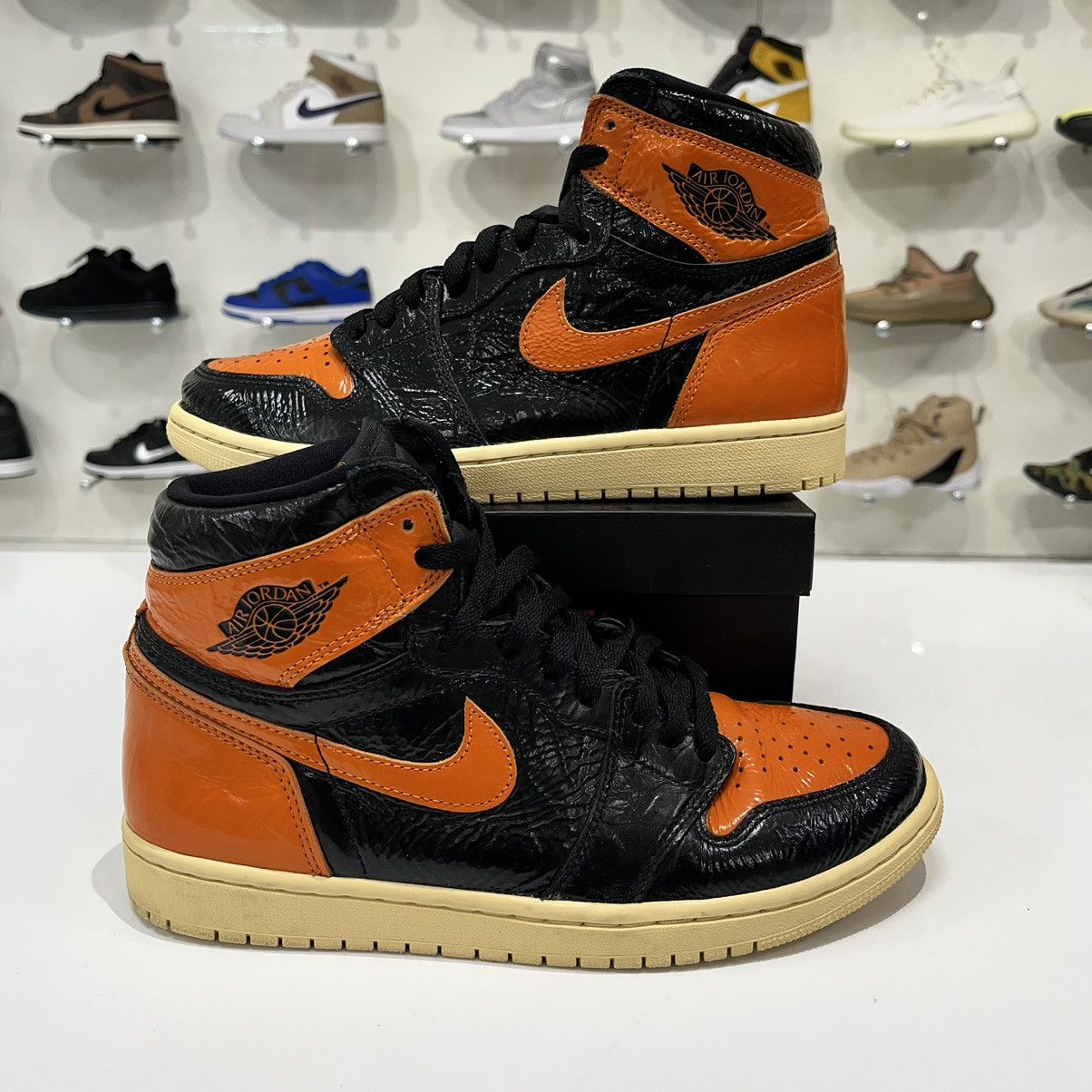 Air Jordan Retro High Shattered Backboard